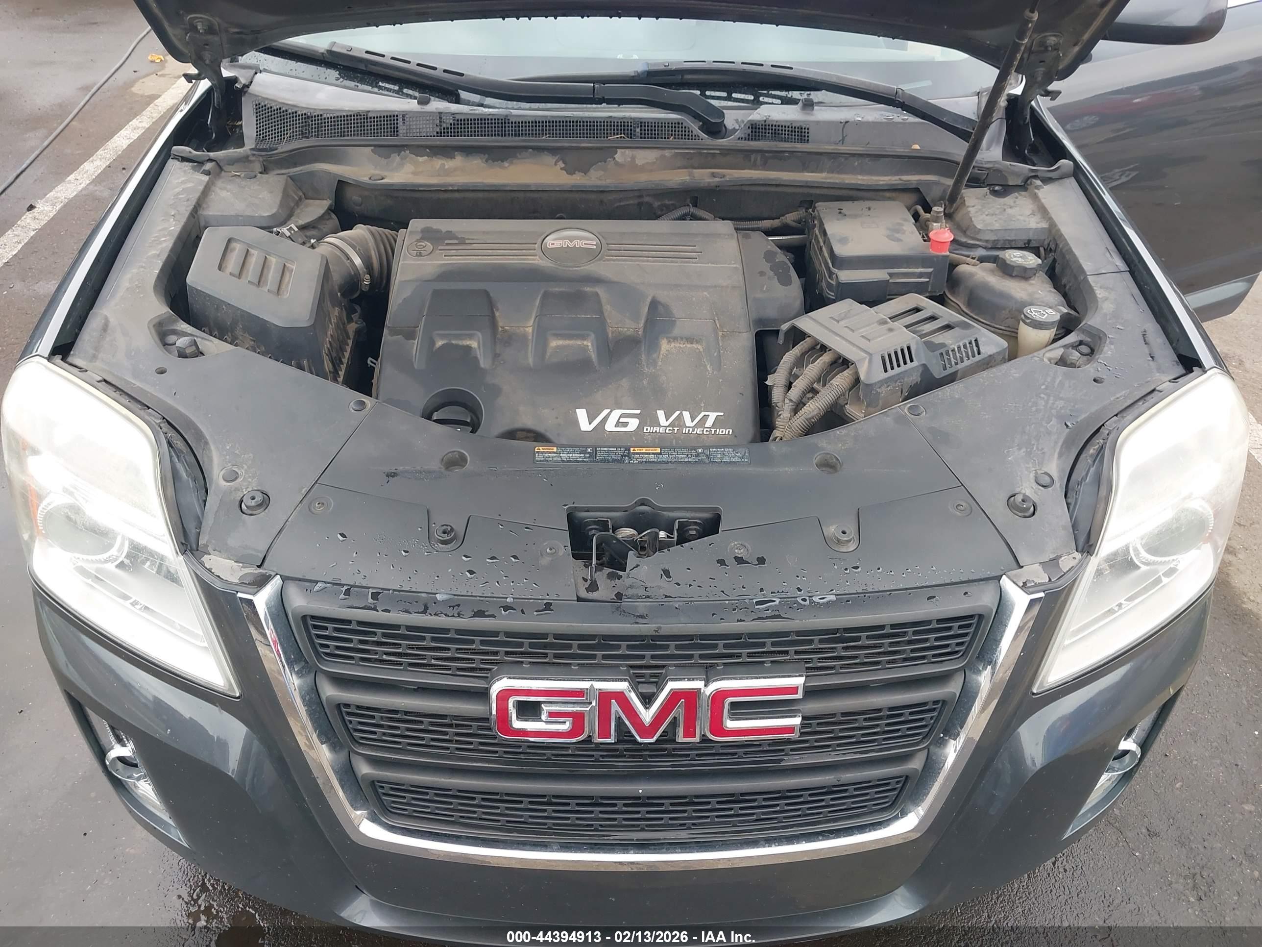 GMC TERRAIN image 10
