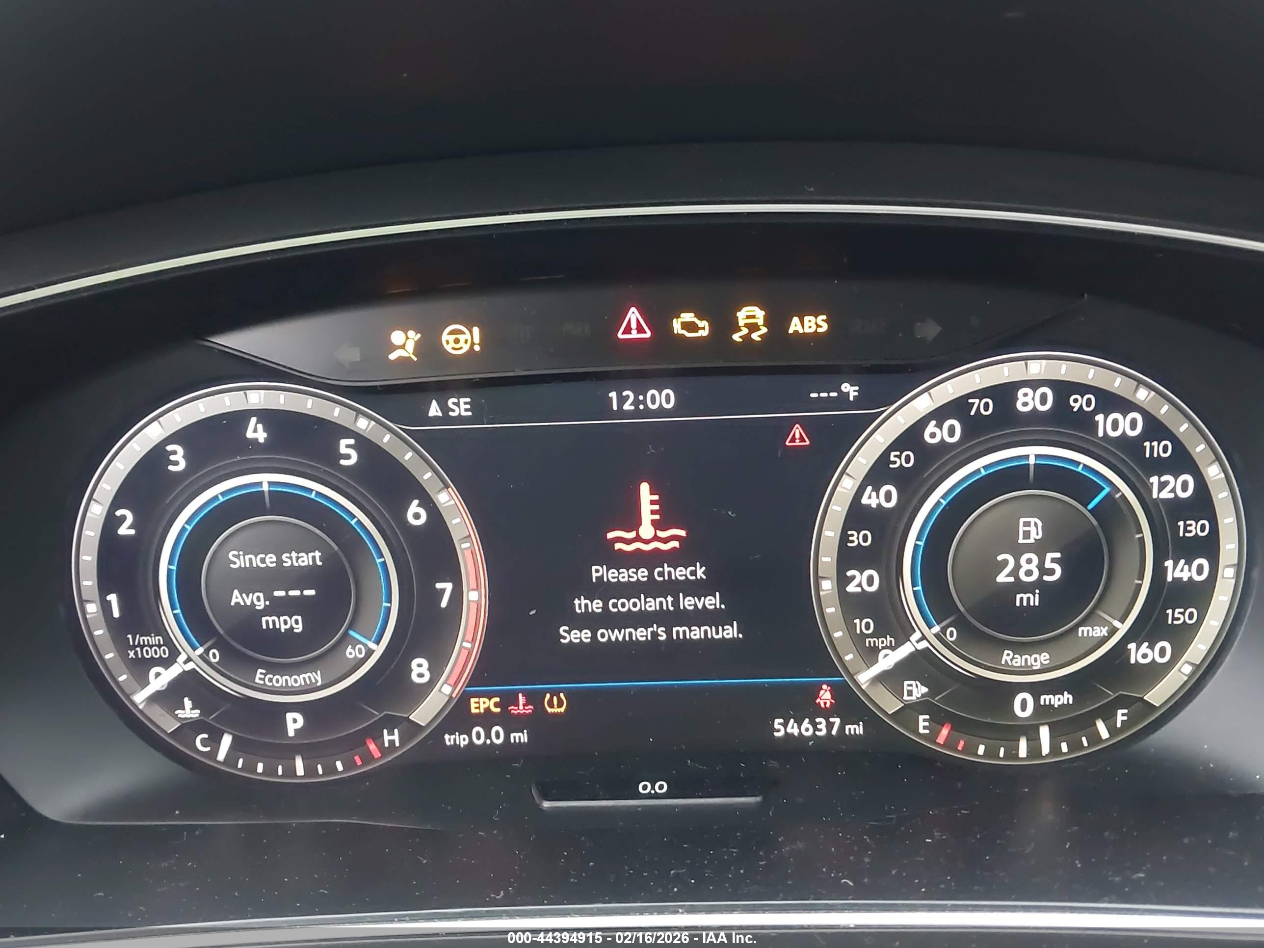 VOLKSWAGEN TIGUAN image 7
