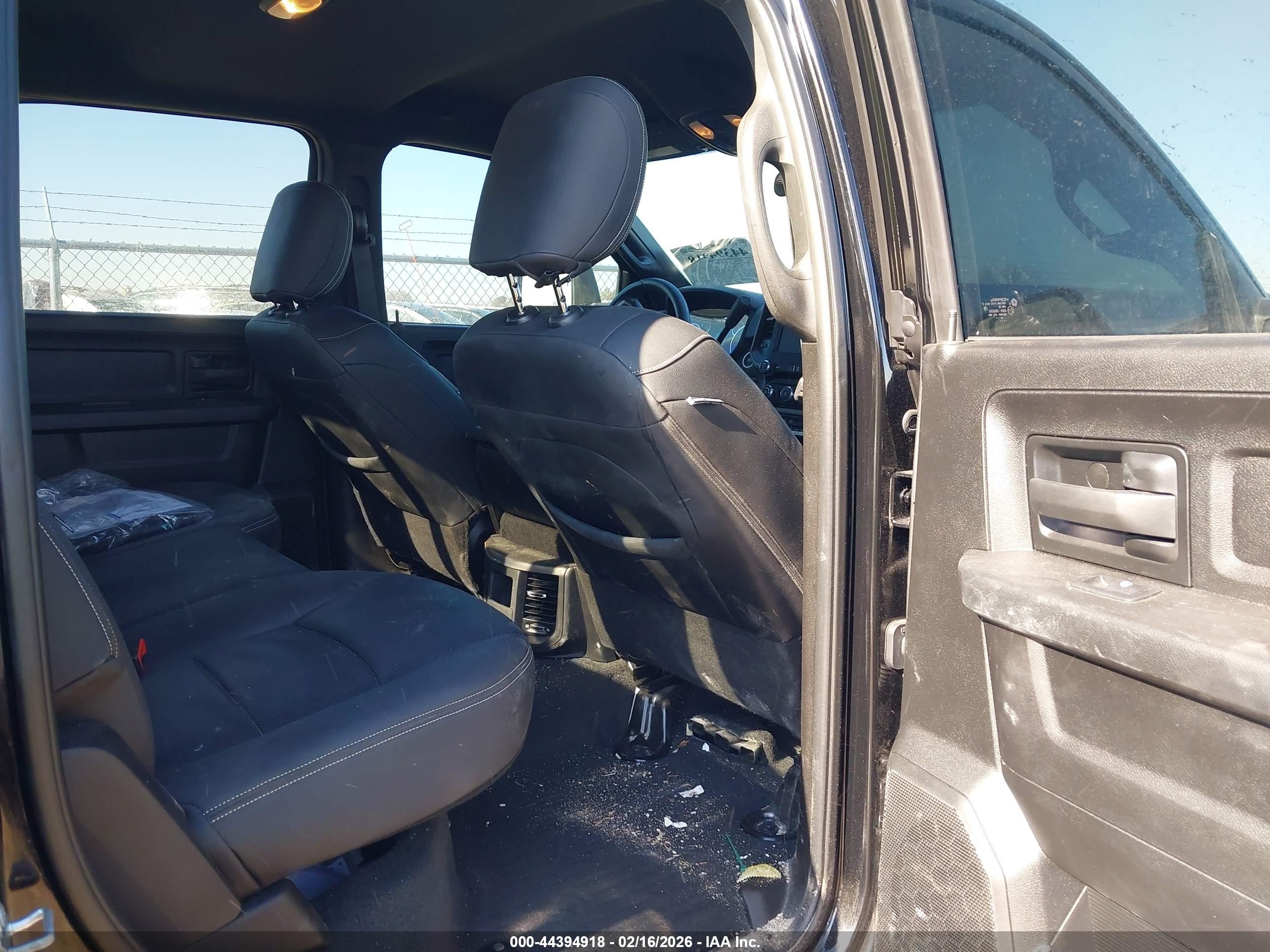 RAM 2500 image 8