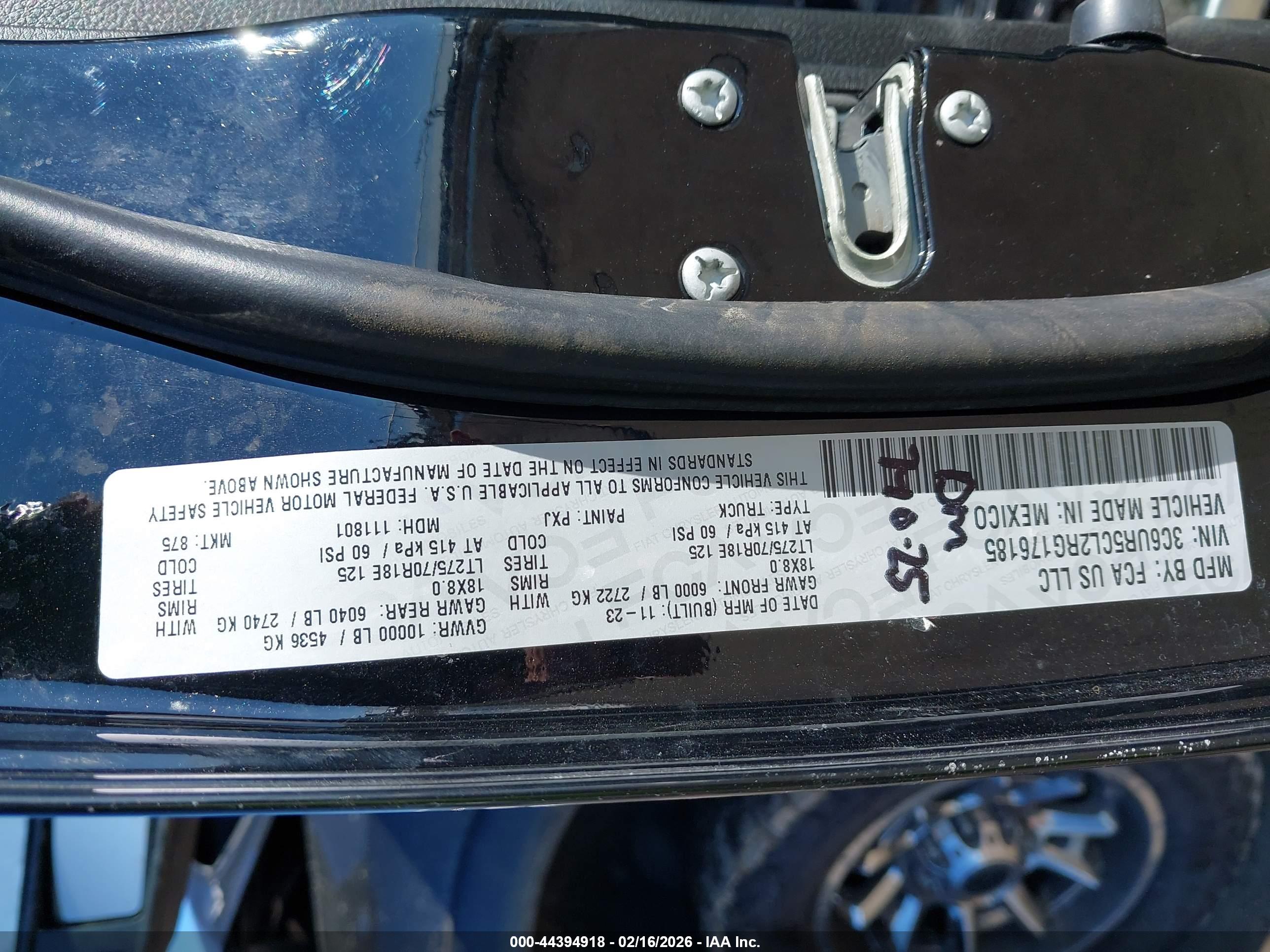 RAM 2500 image 9
