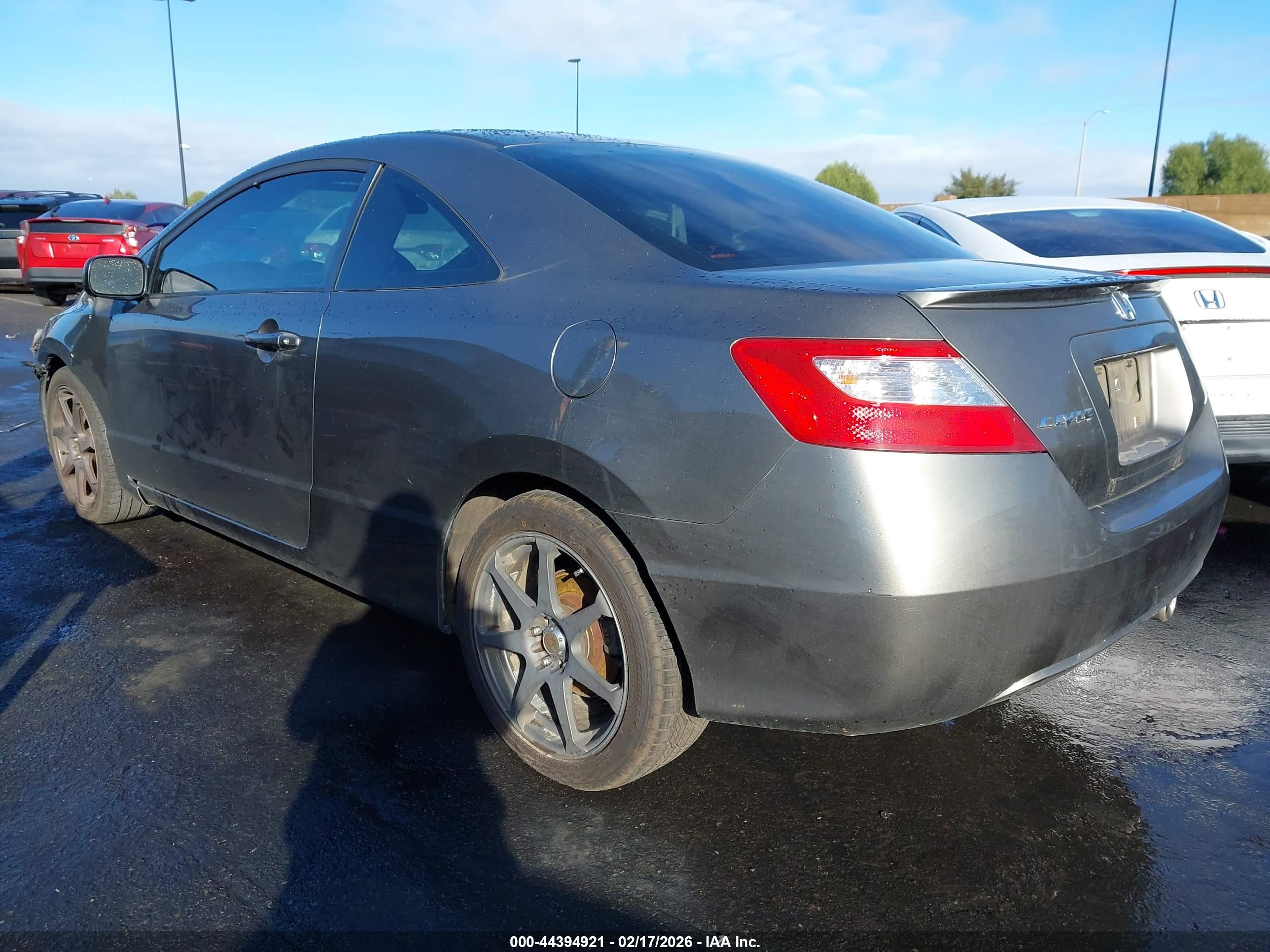 HONDA CIVIC image 3