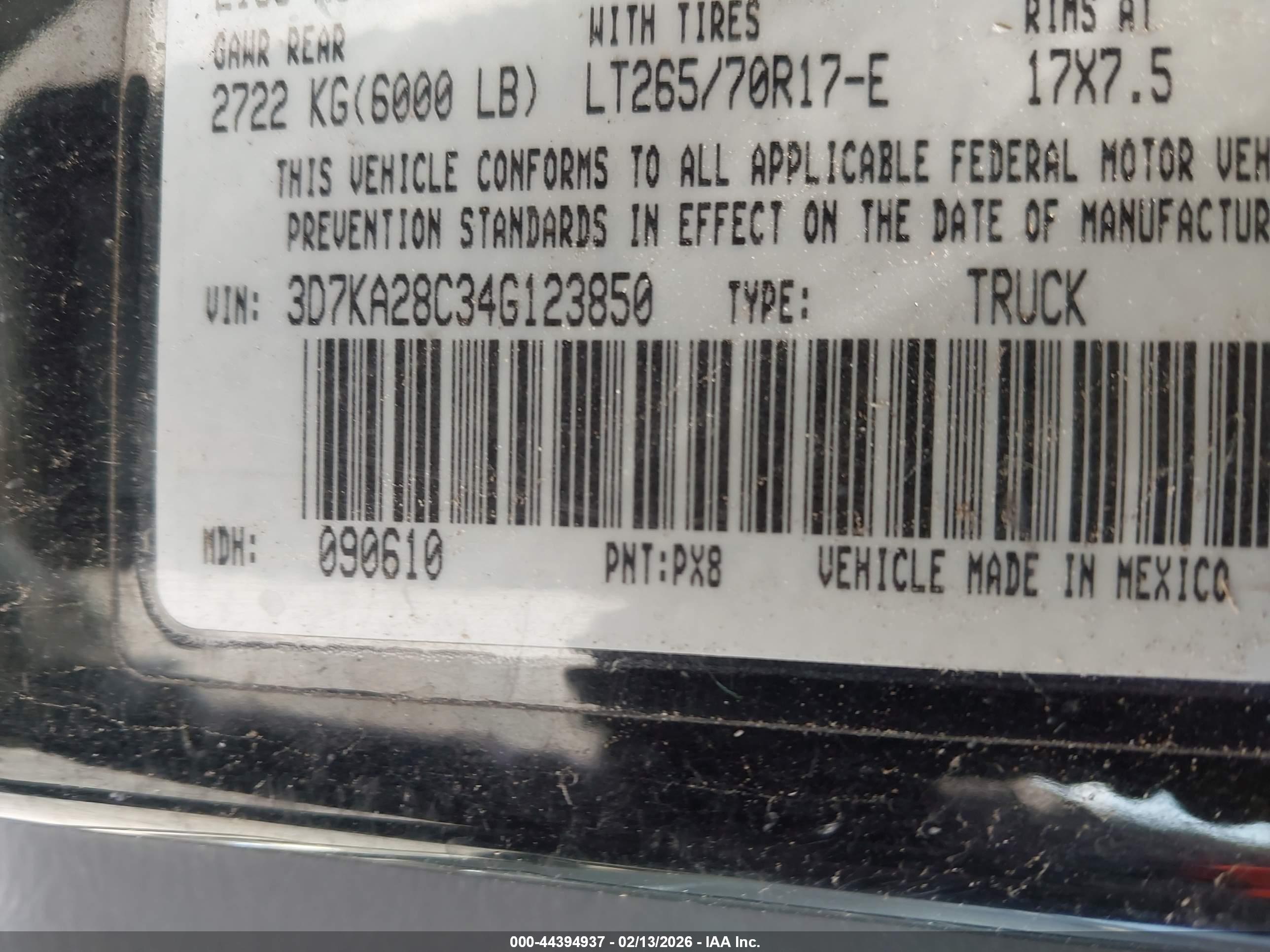 DODGE RAM image 9