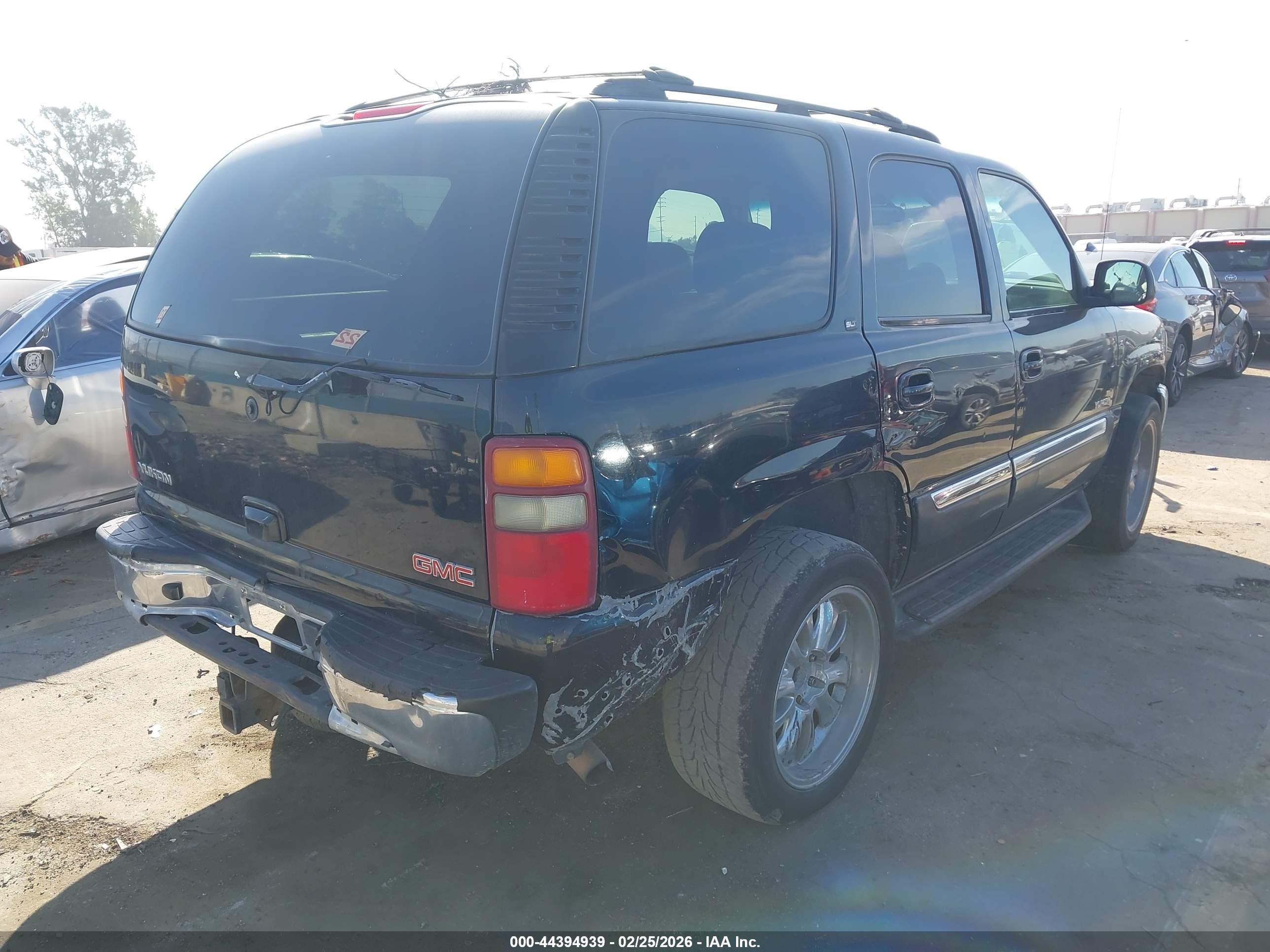 GMC YUKON image 4