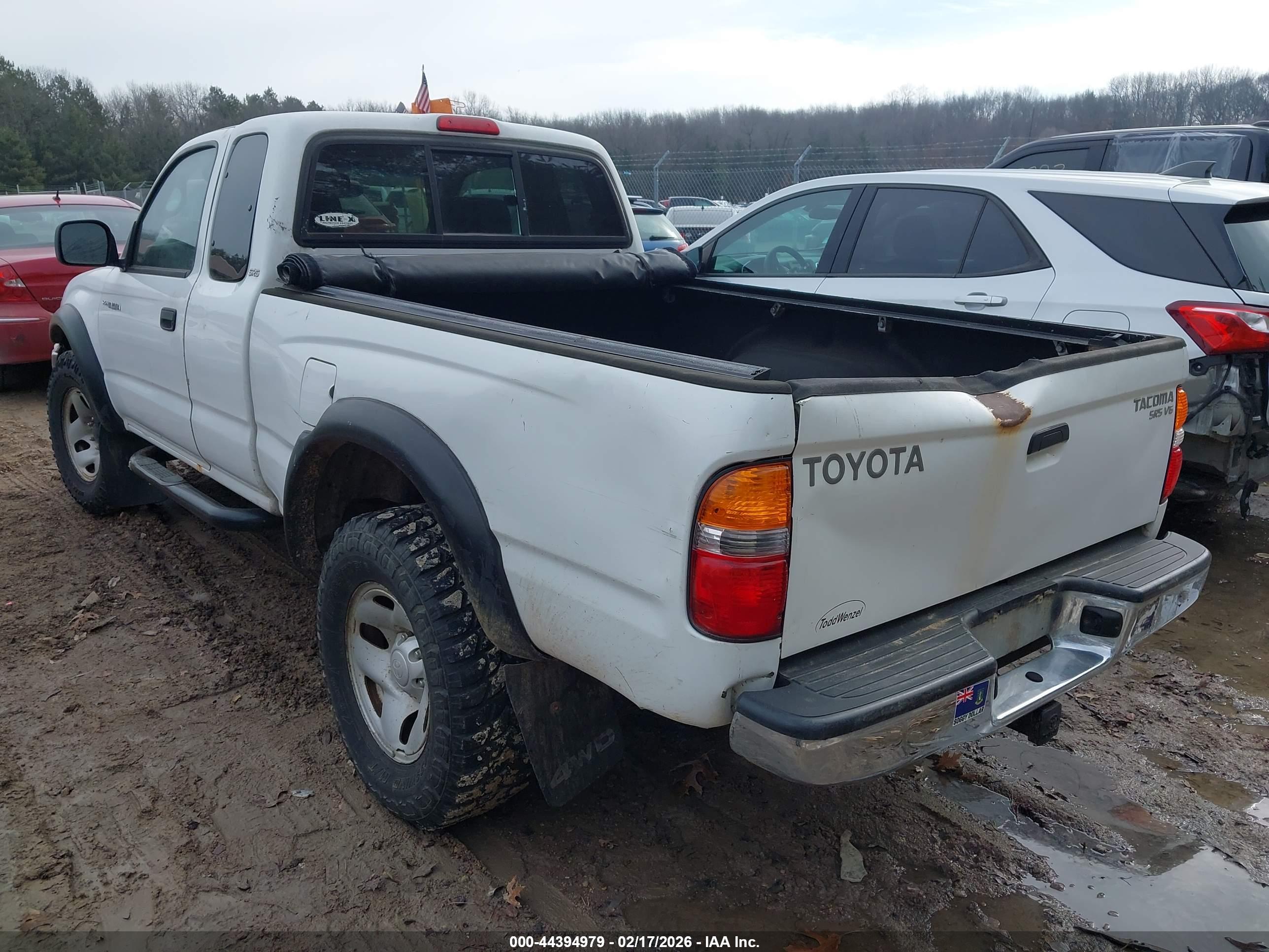 TOYOTA TACOMA image 3