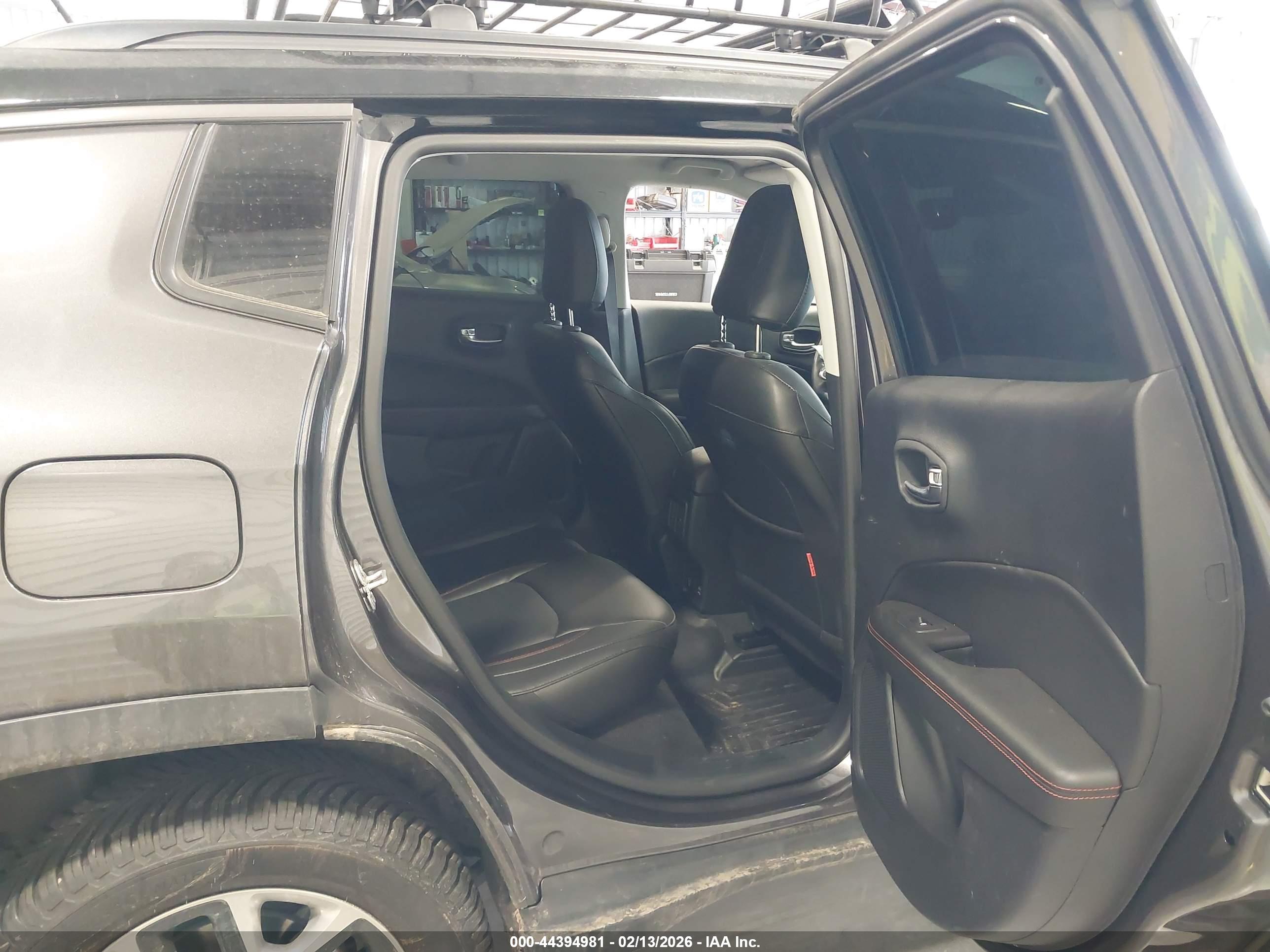 JEEP COMPASS image 8