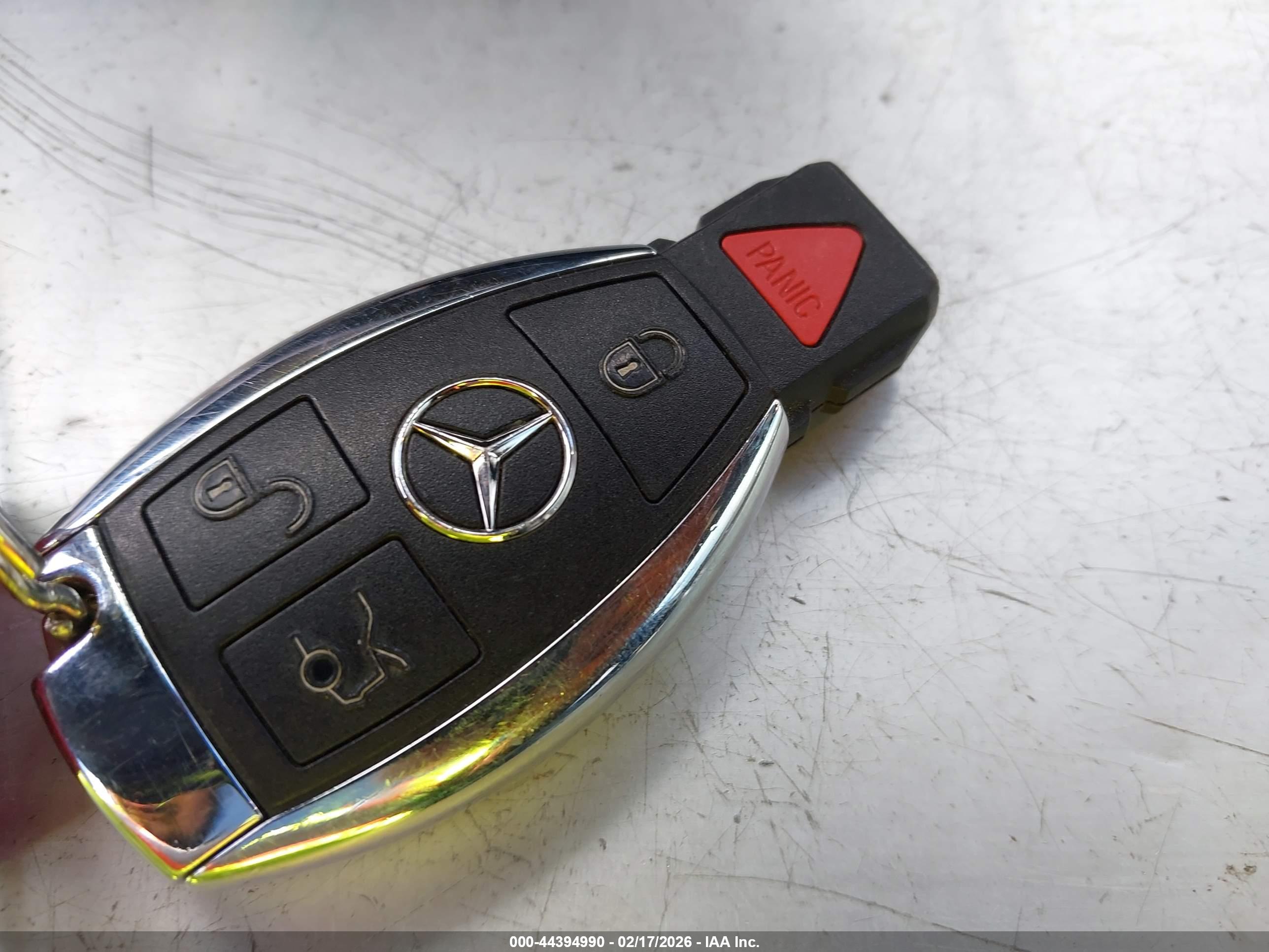 MERCEDES-BENZ GLA image 11