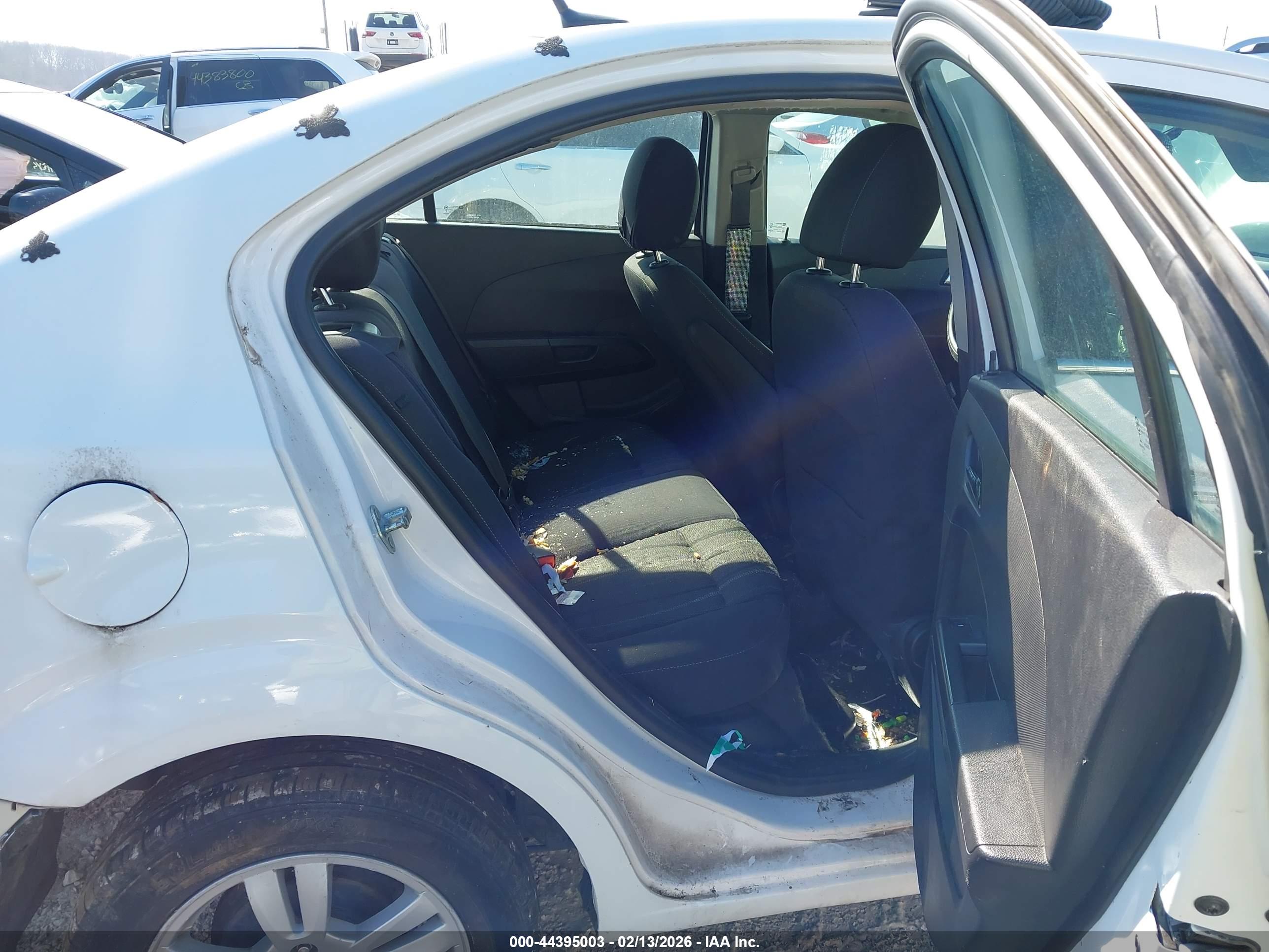 CHEVROLET SONIC image 8