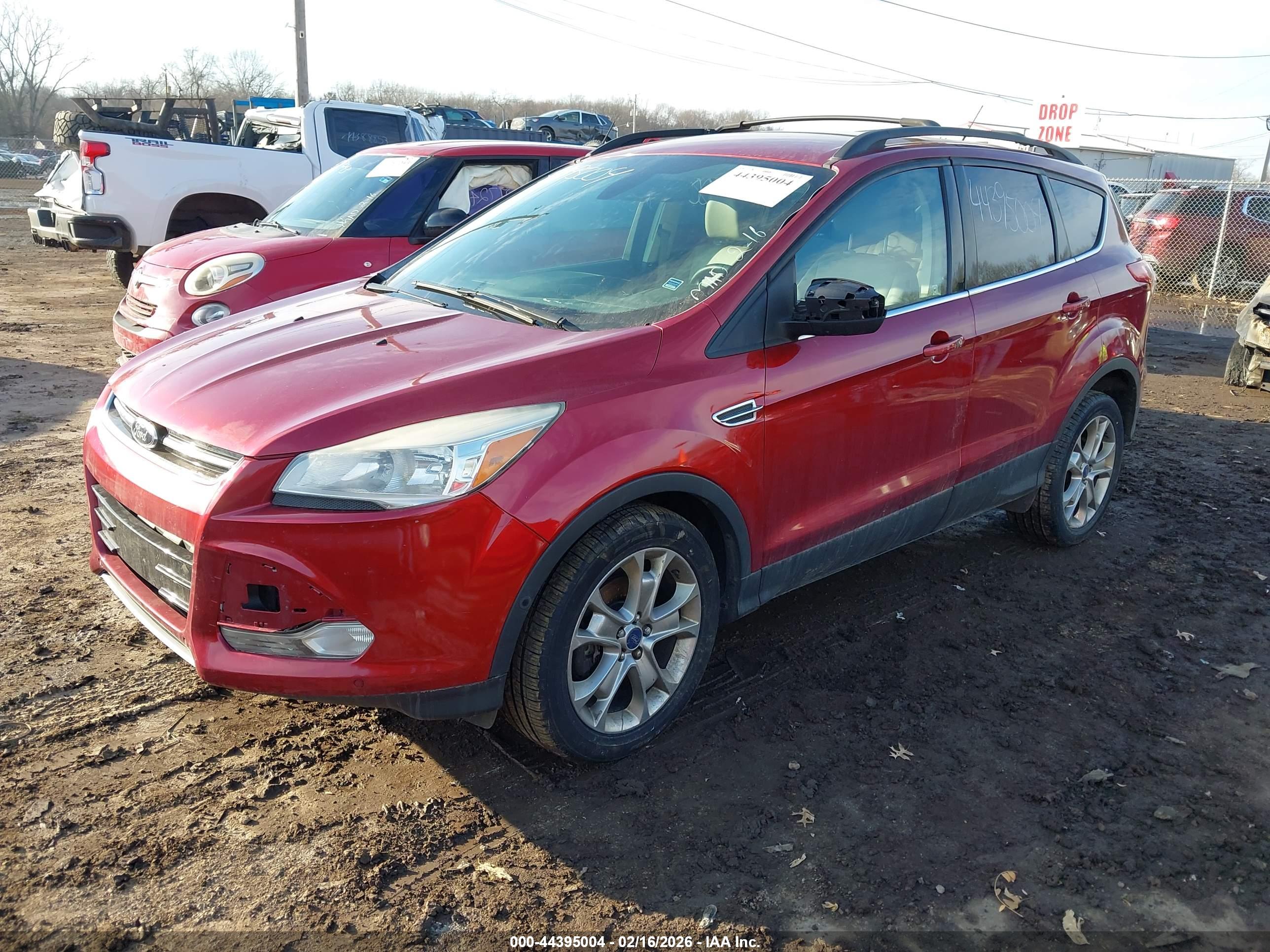 FORD ESCAPE image 2