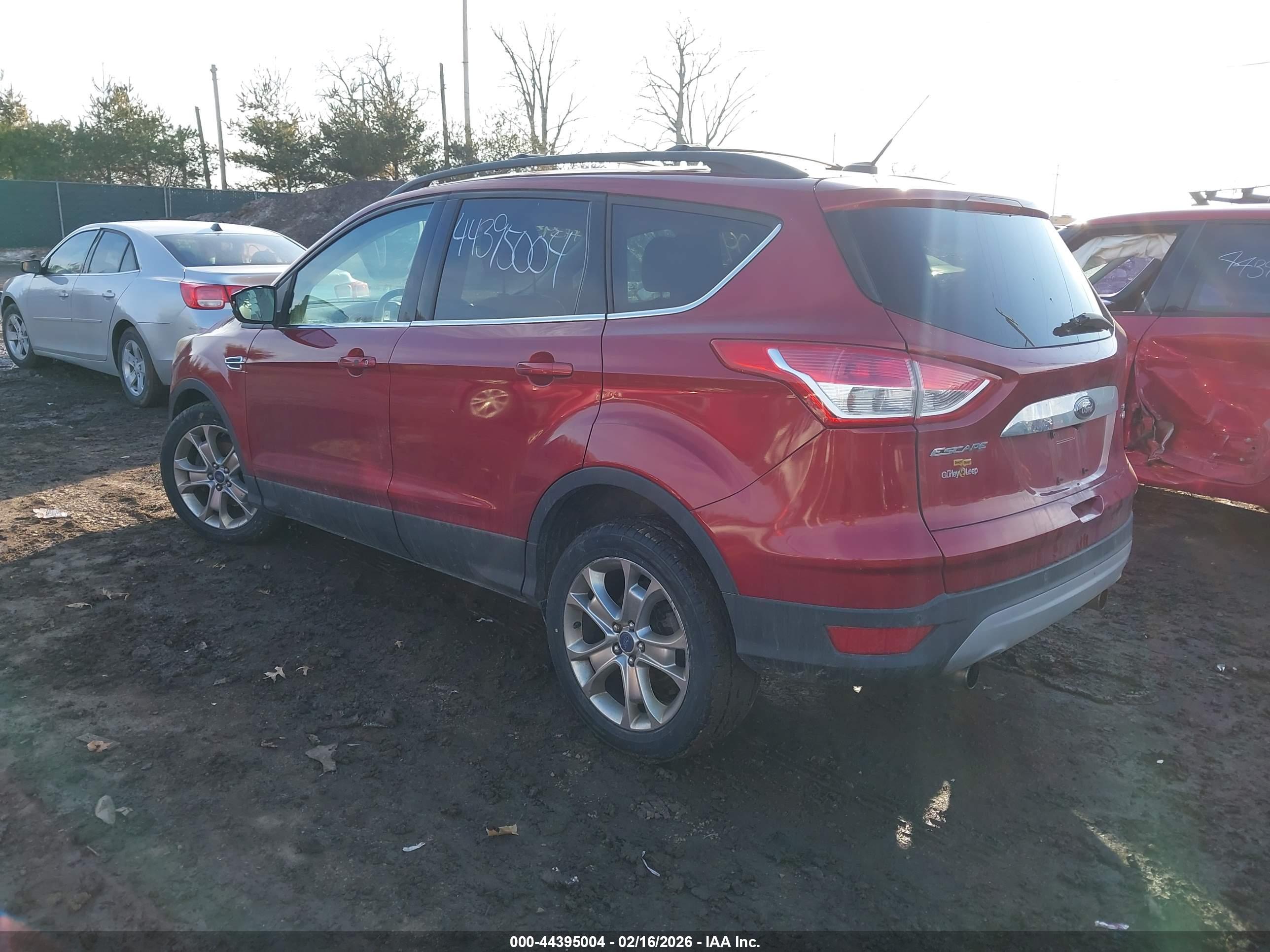 FORD ESCAPE image 3