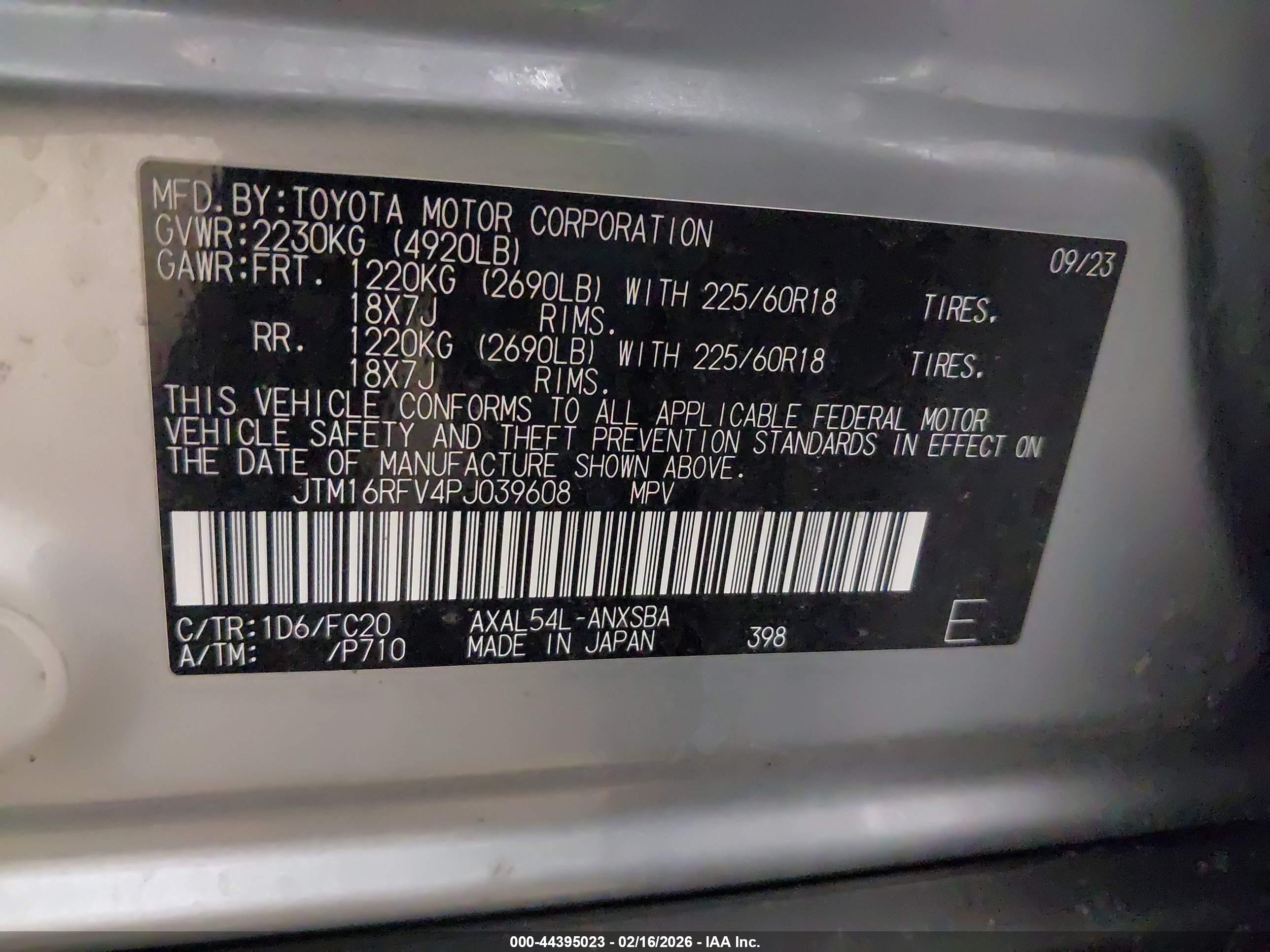 TOYOTA RAV4 image 9