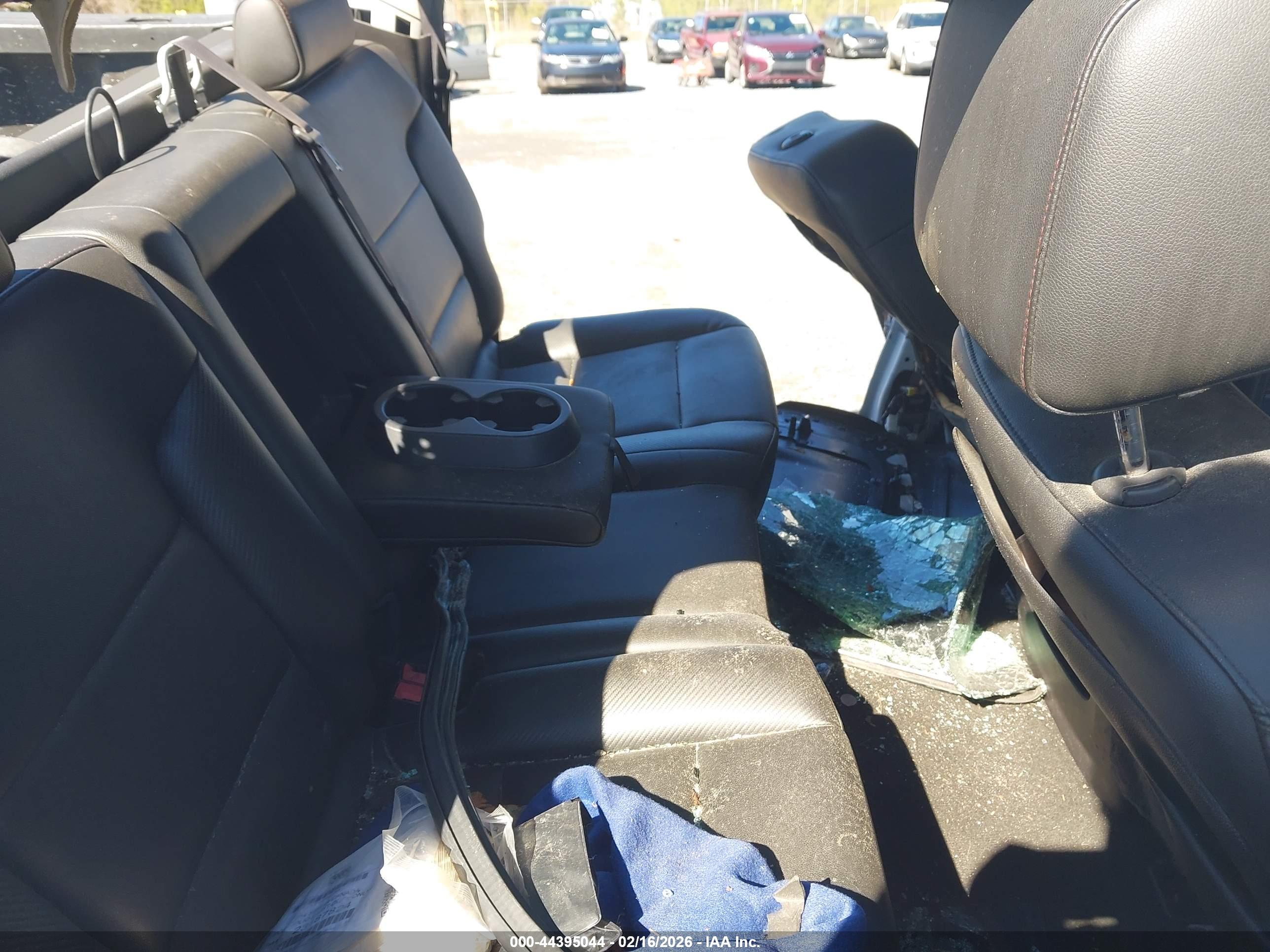 GMC SIERRA image 8