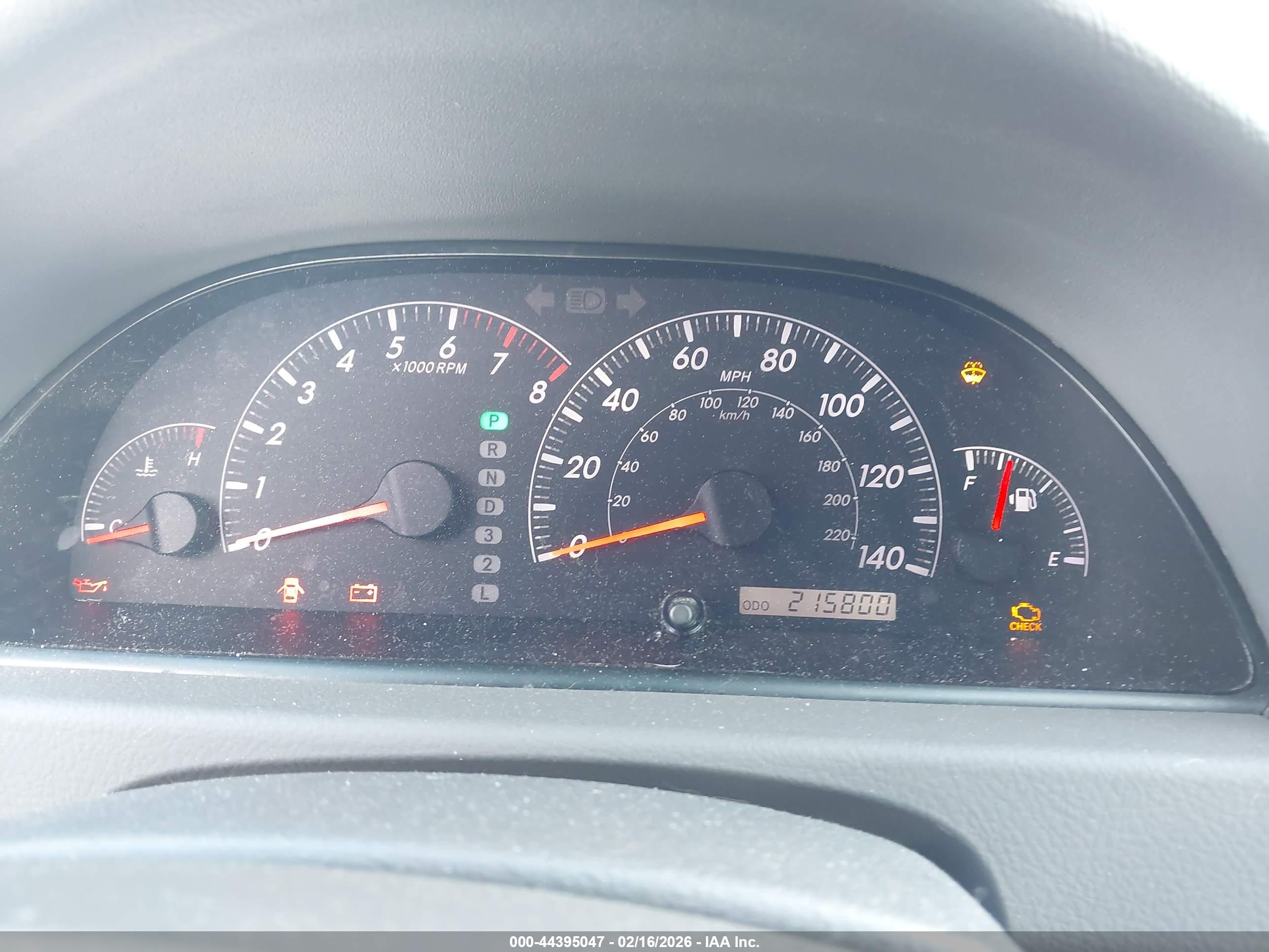 TOYOTA CAMRY image 7