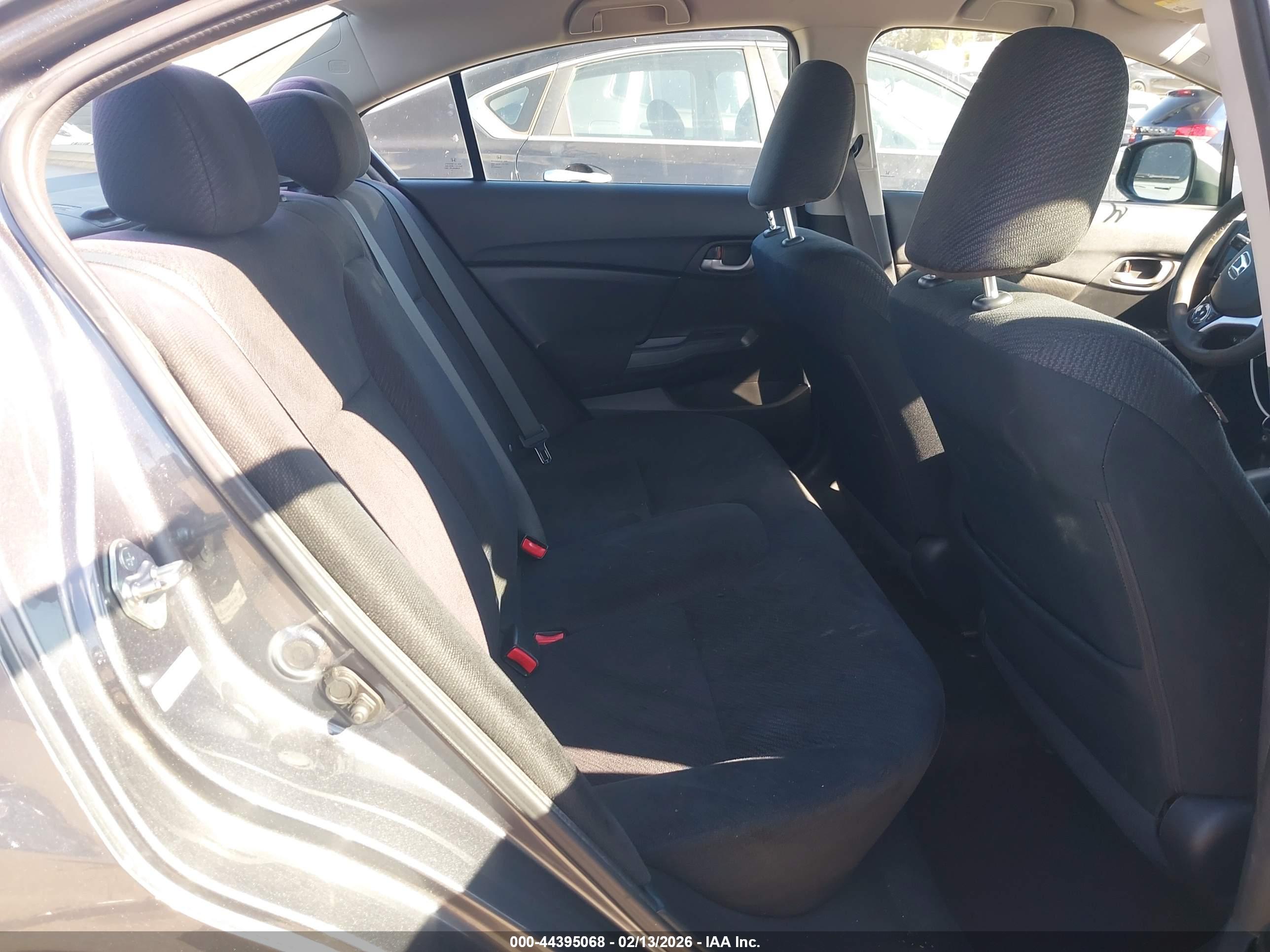 HONDA CIVIC image 8
