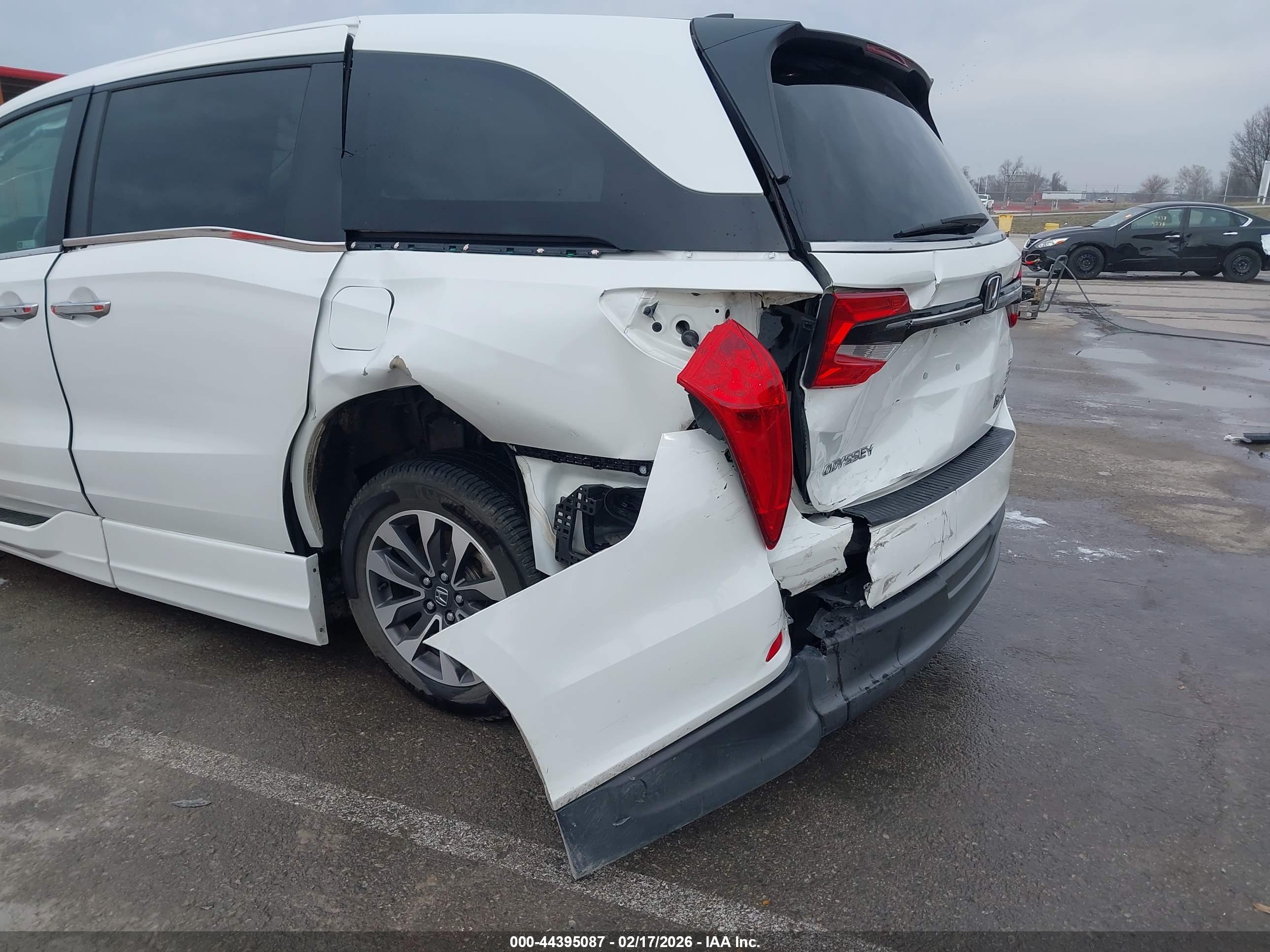 HONDA ODYSSEY image 6