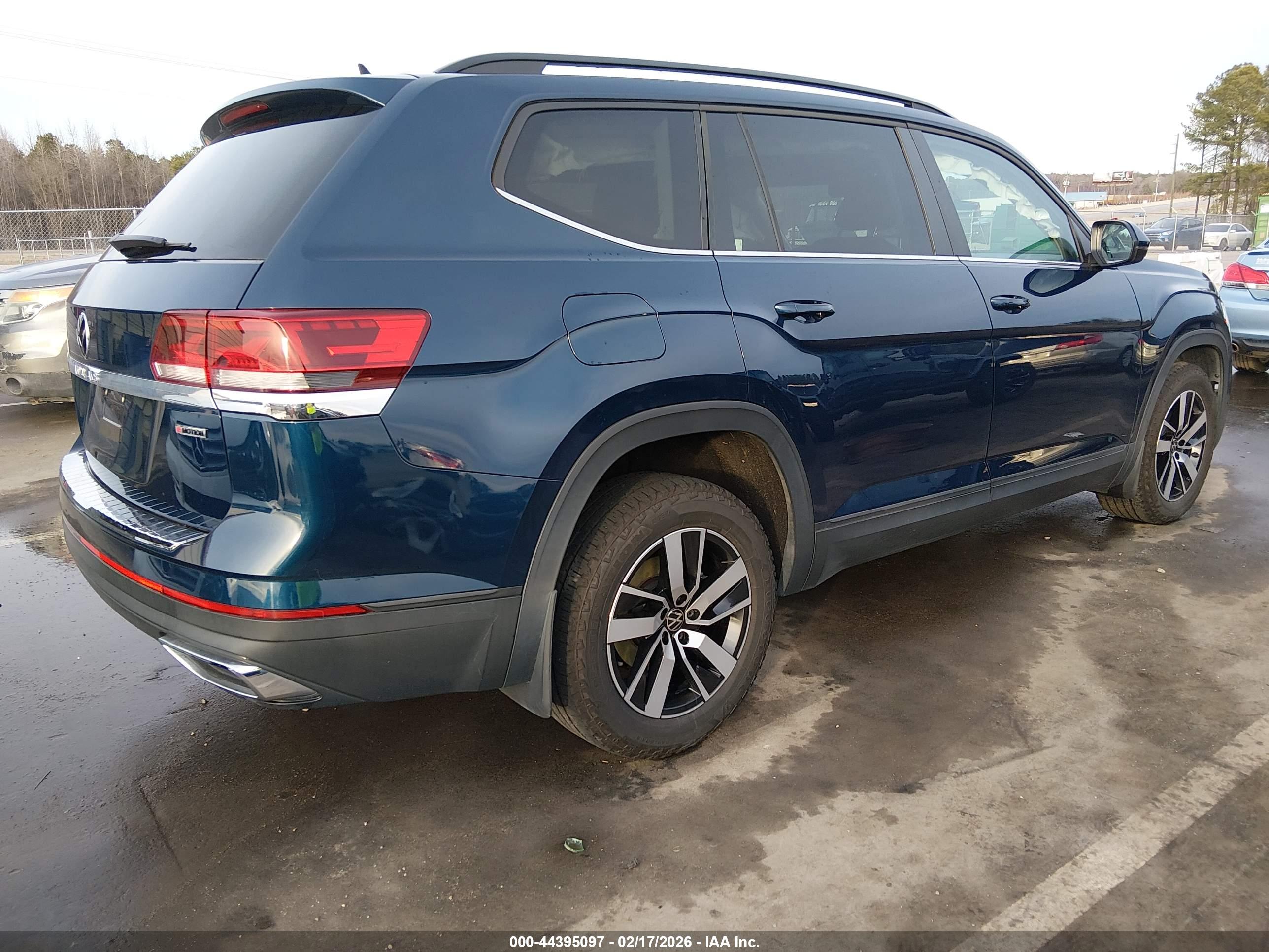 VOLKSWAGEN ATLAS image 4