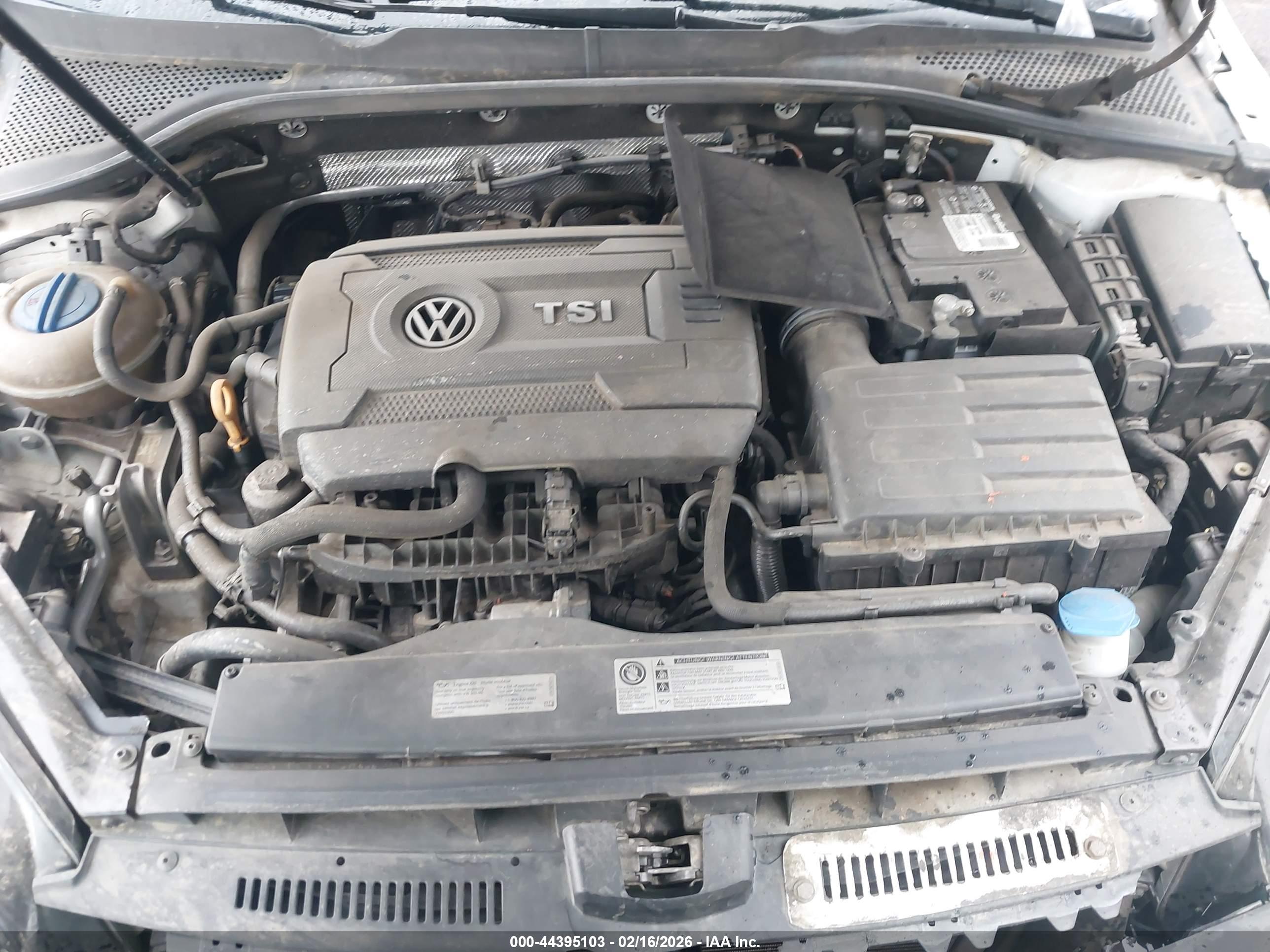 VOLKSWAGEN GOLF image 10