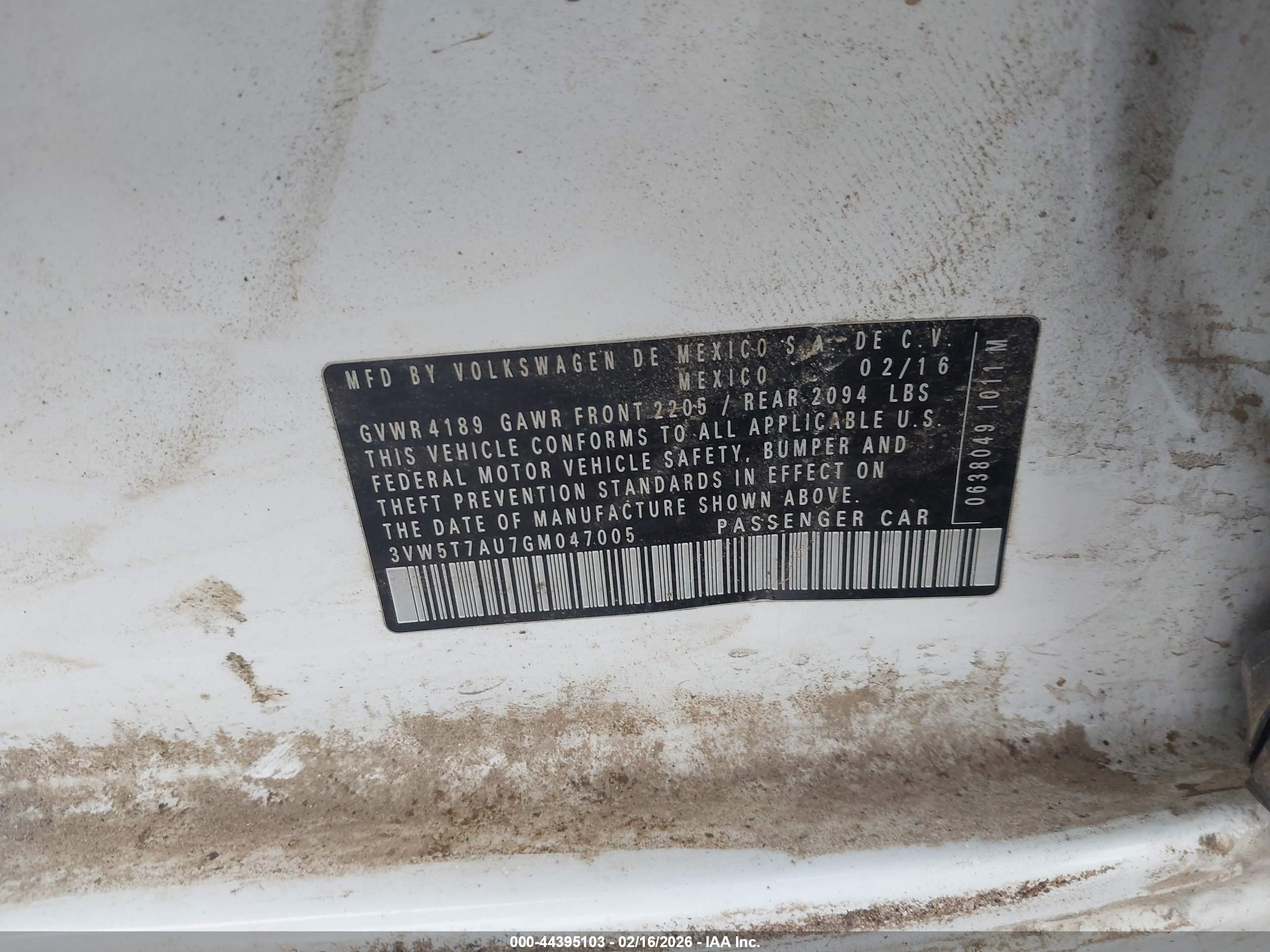 VOLKSWAGEN GOLF image 9