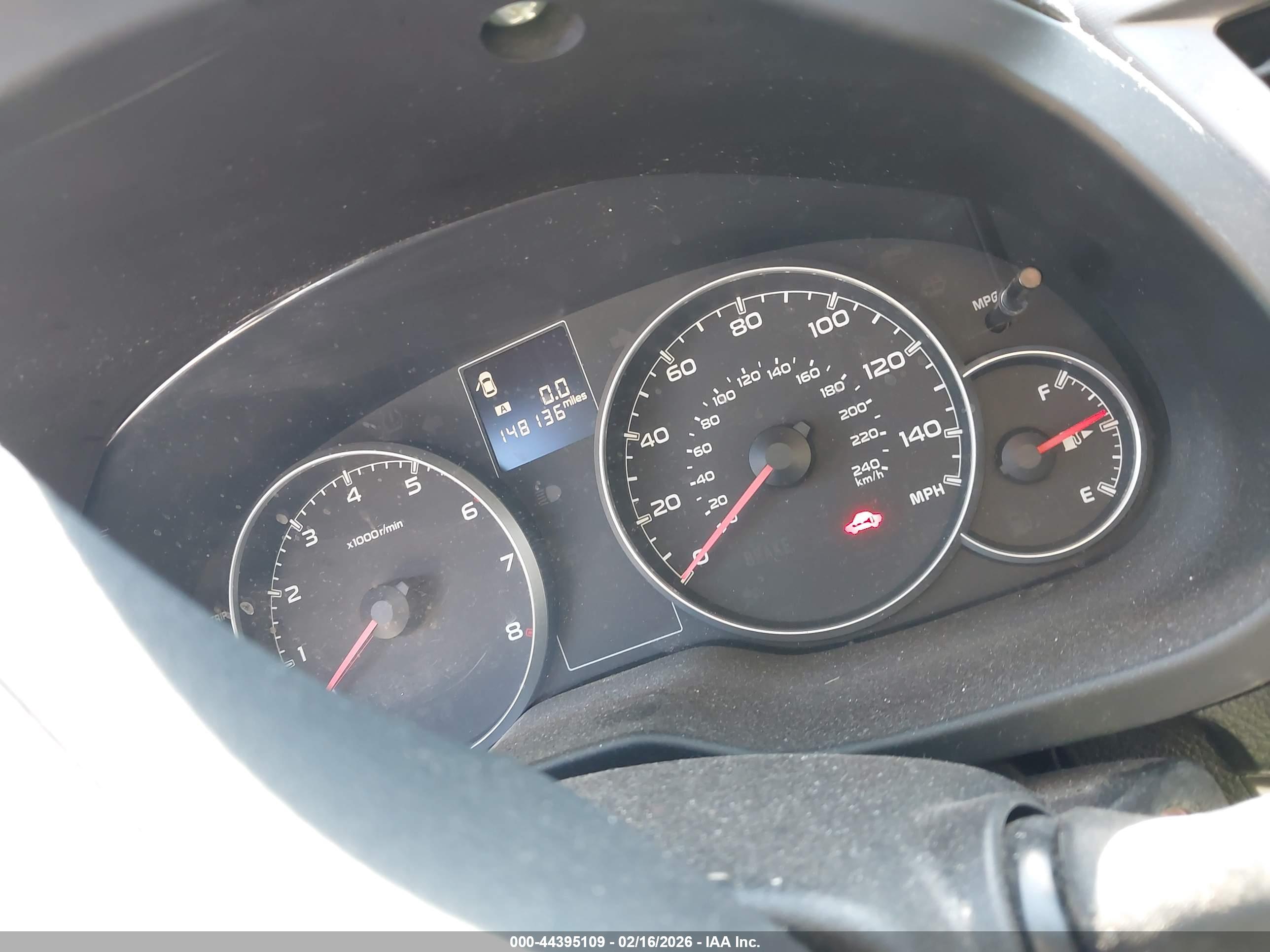 SUBARU OUTBACK image 7