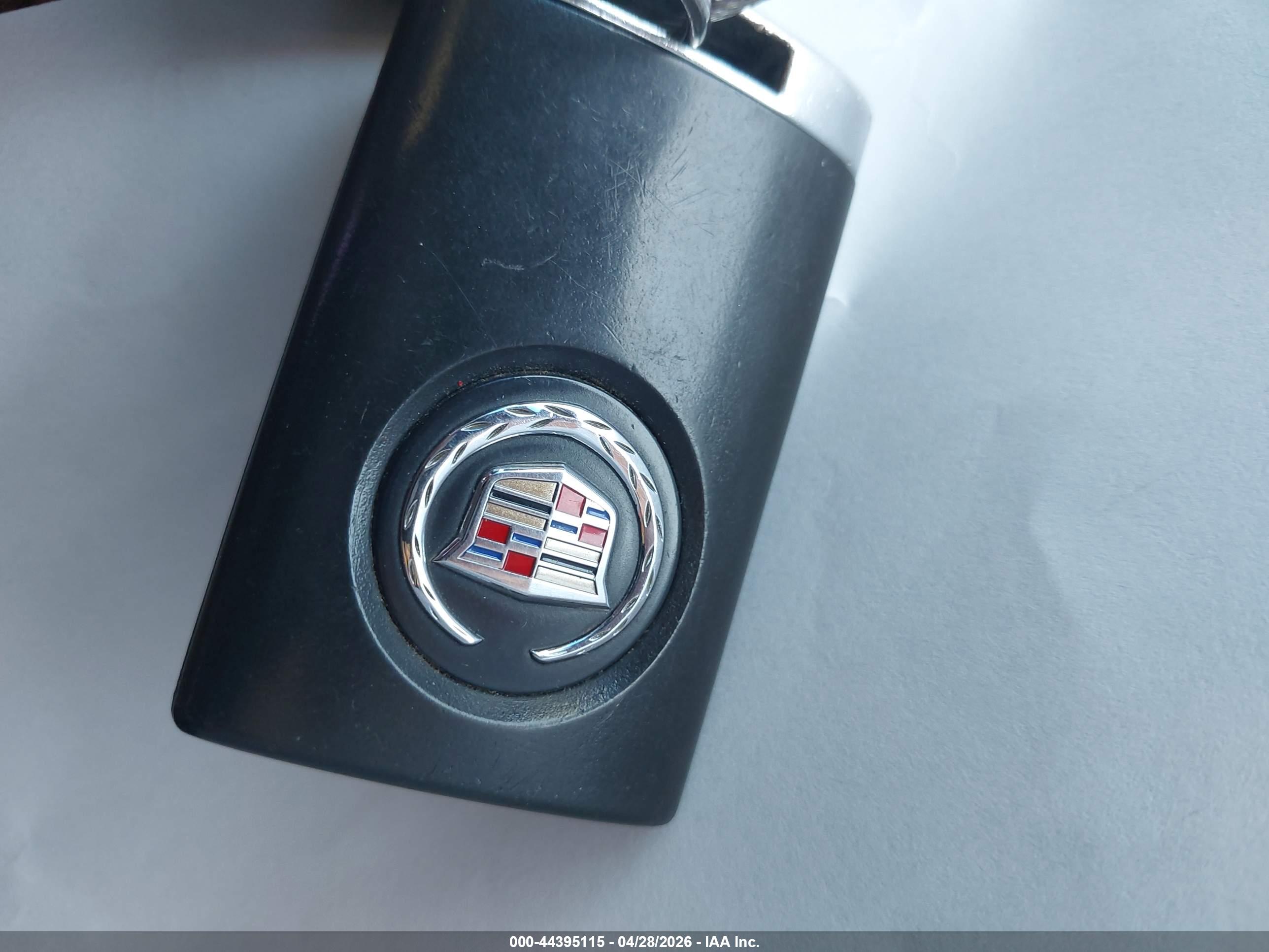 CADILLAC CTS-V image 11