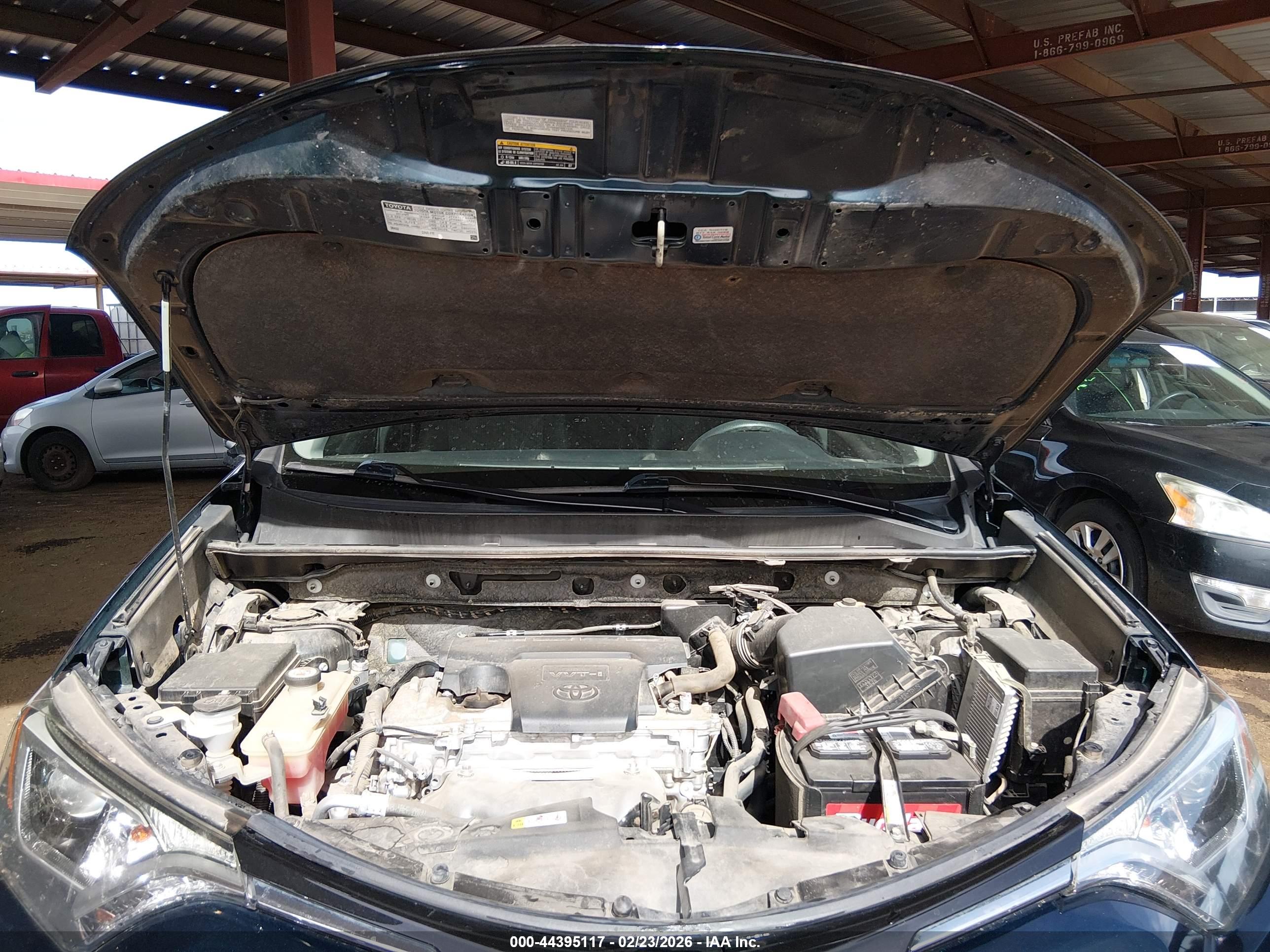TOYOTA RAV4 image 10