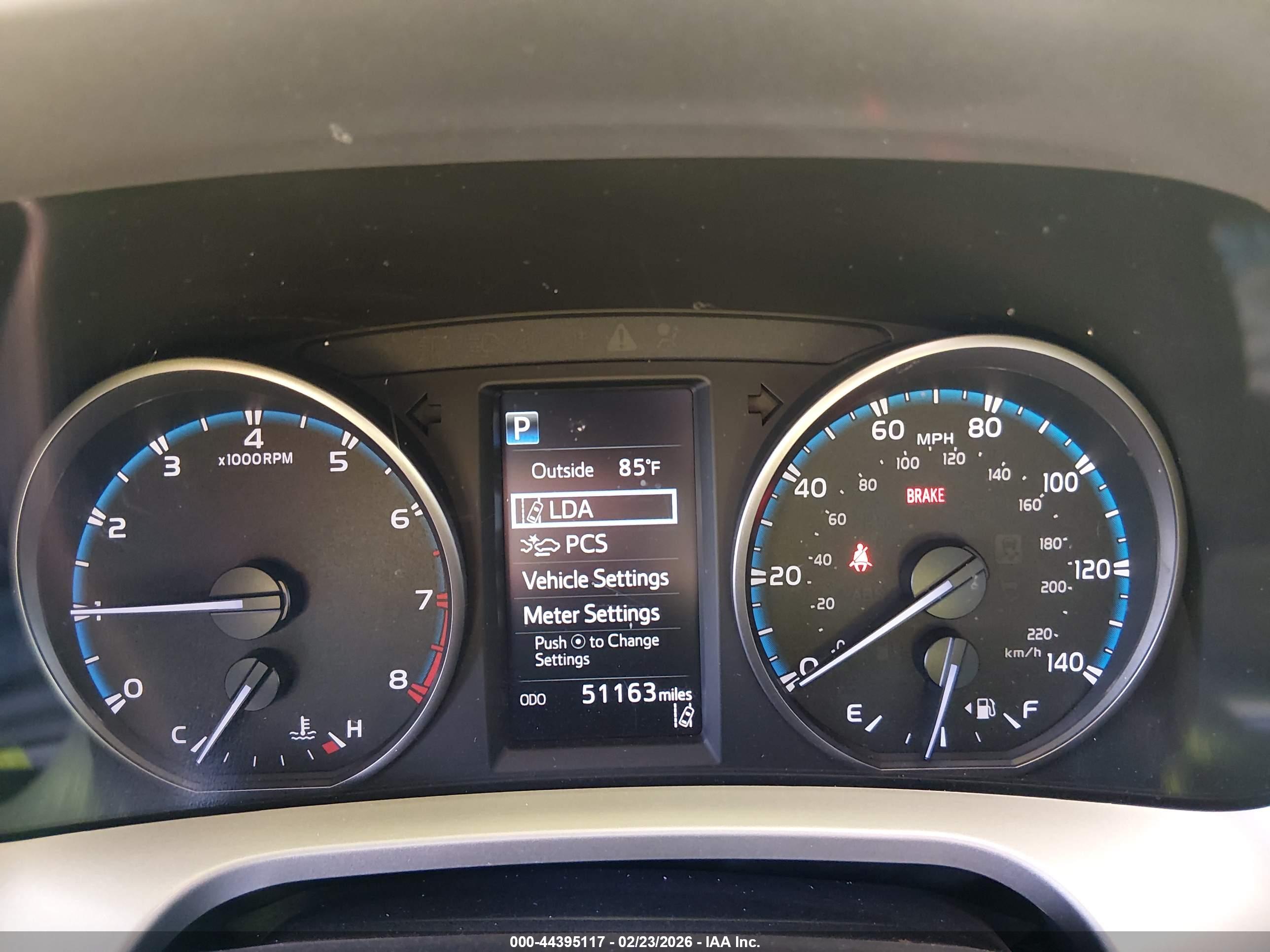 TOYOTA RAV4 image 7