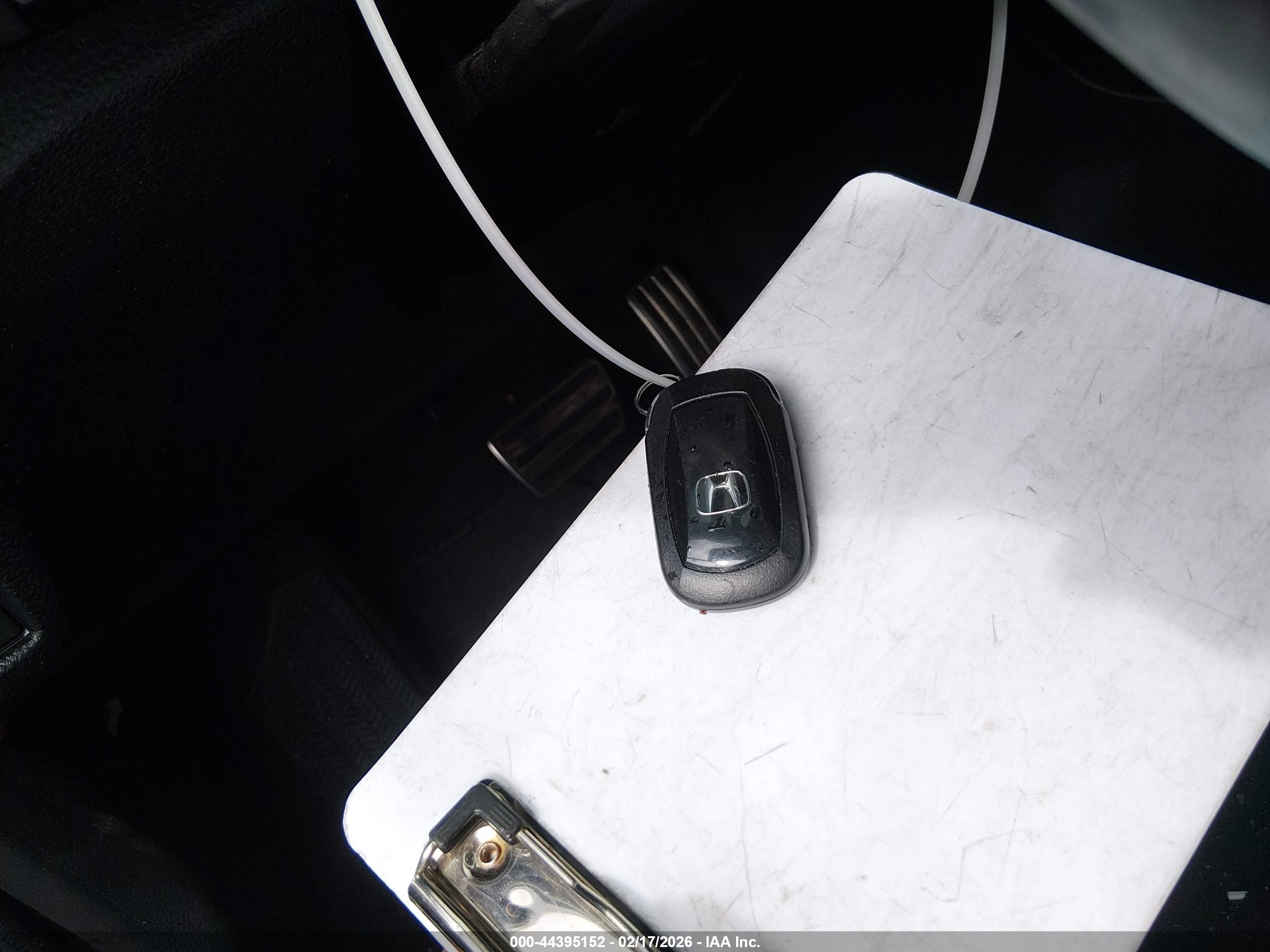 HONDA CIVIC image 11