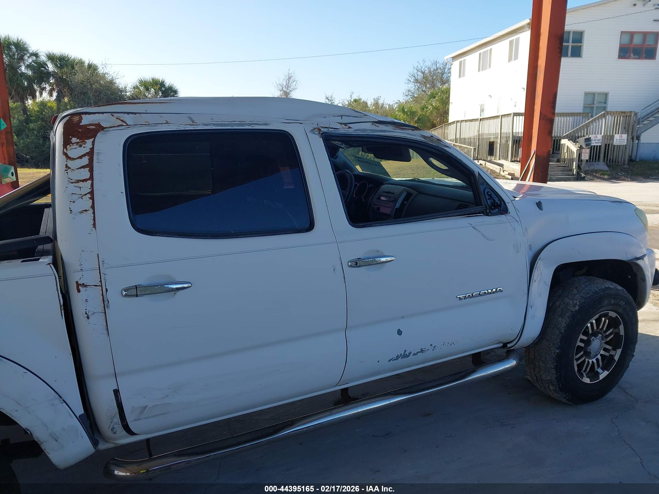 TOYOTA TACOMA image 6