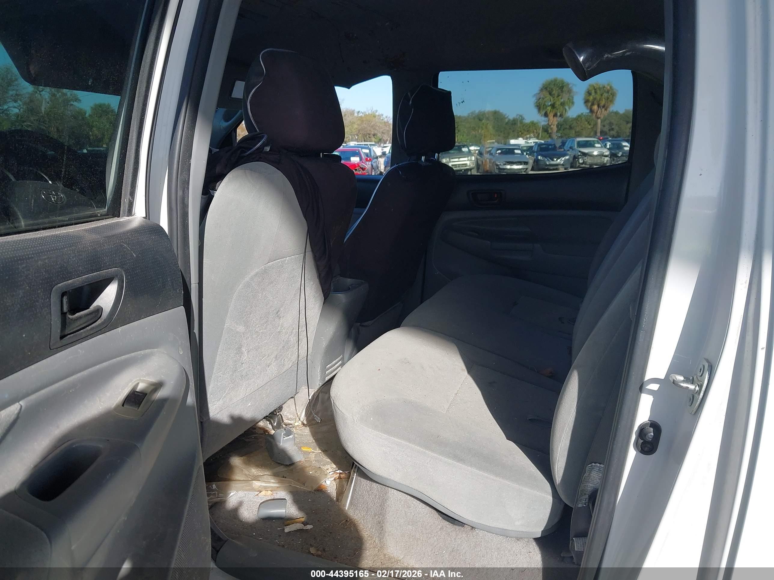 TOYOTA TACOMA image 8