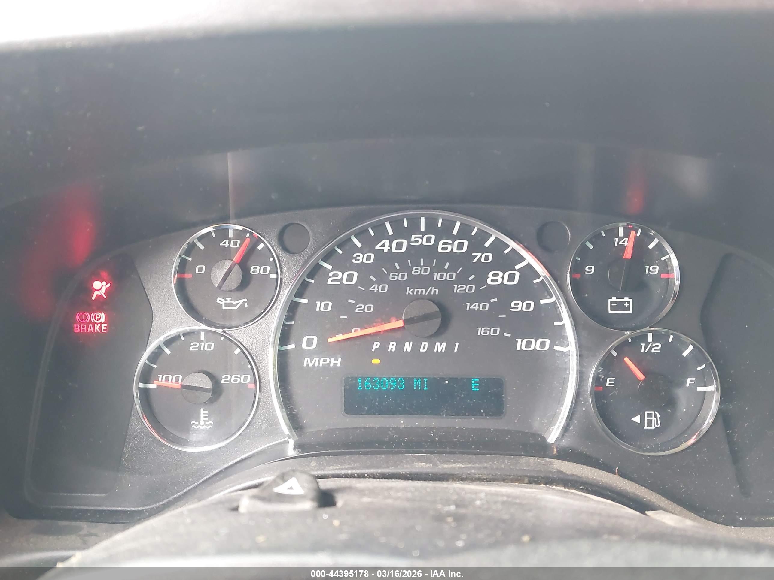 CHEVROLET EXPRESS image 7