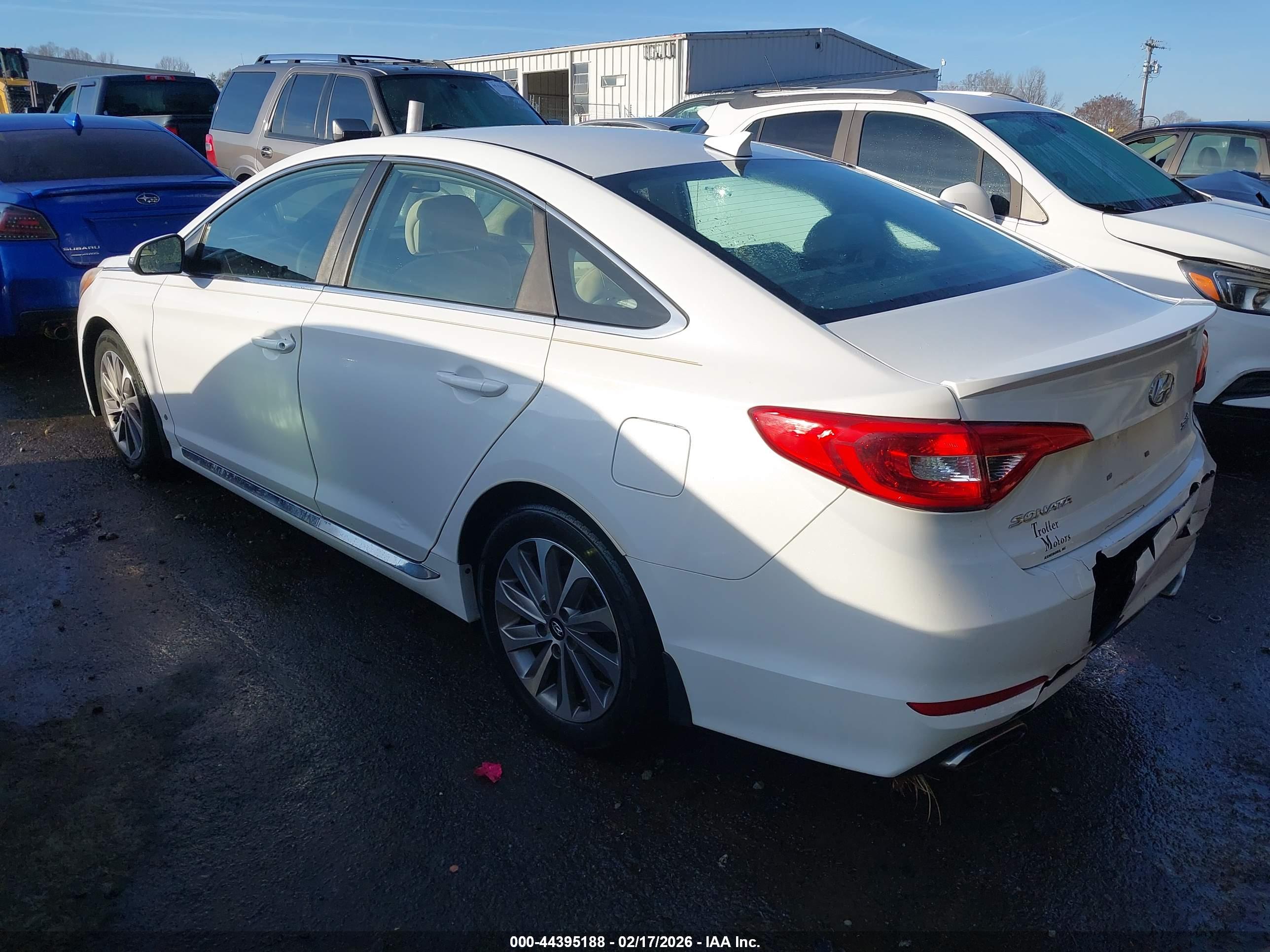 HYUNDAI SONATA image 3