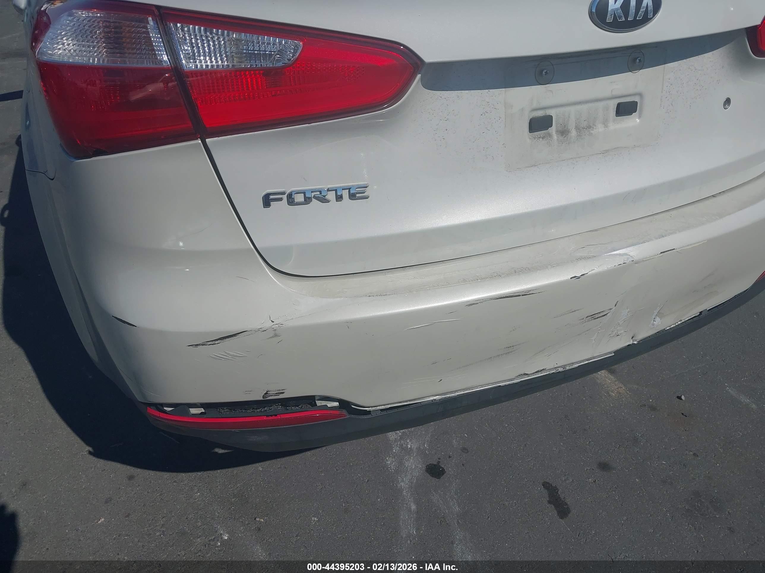 KIA FORTE image 6
