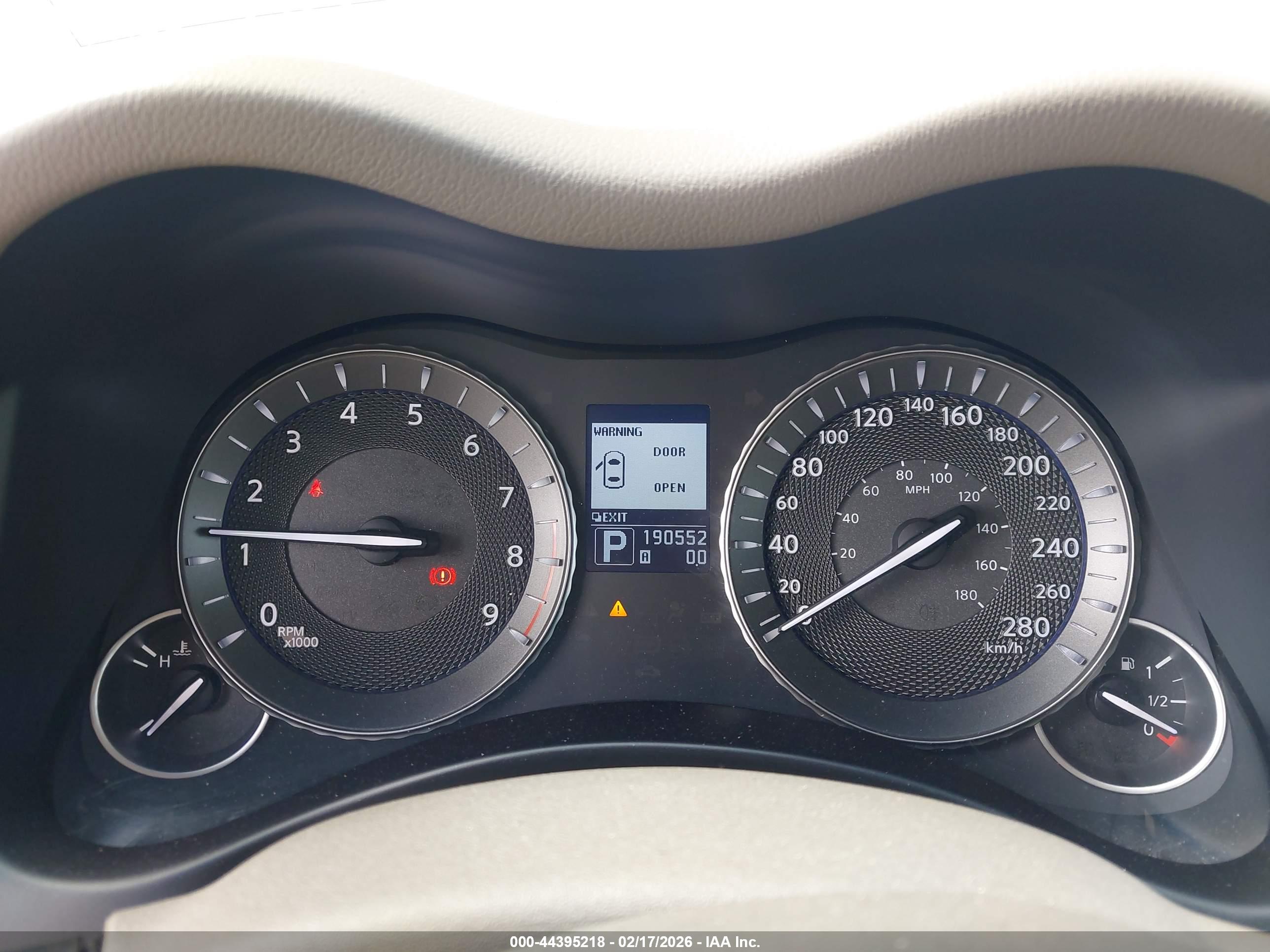 INFINITI M37X image 7
