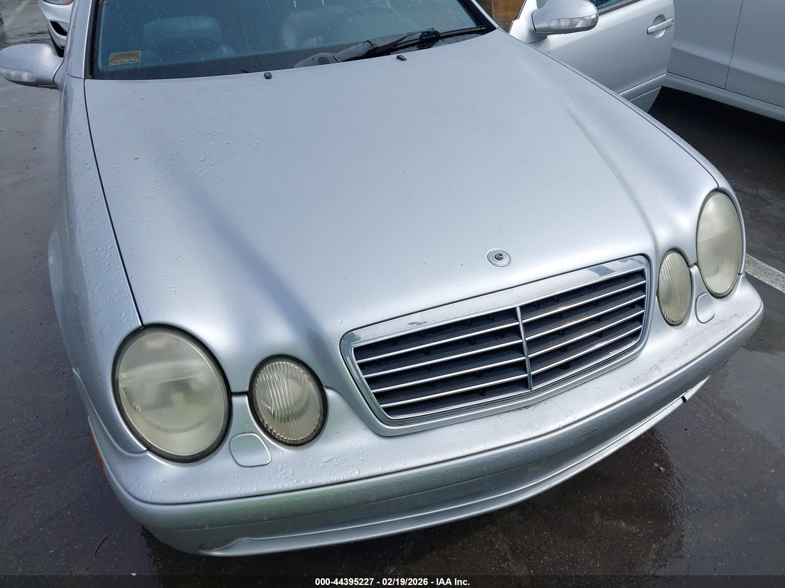 MERCEDES-BENZ CLK image 6