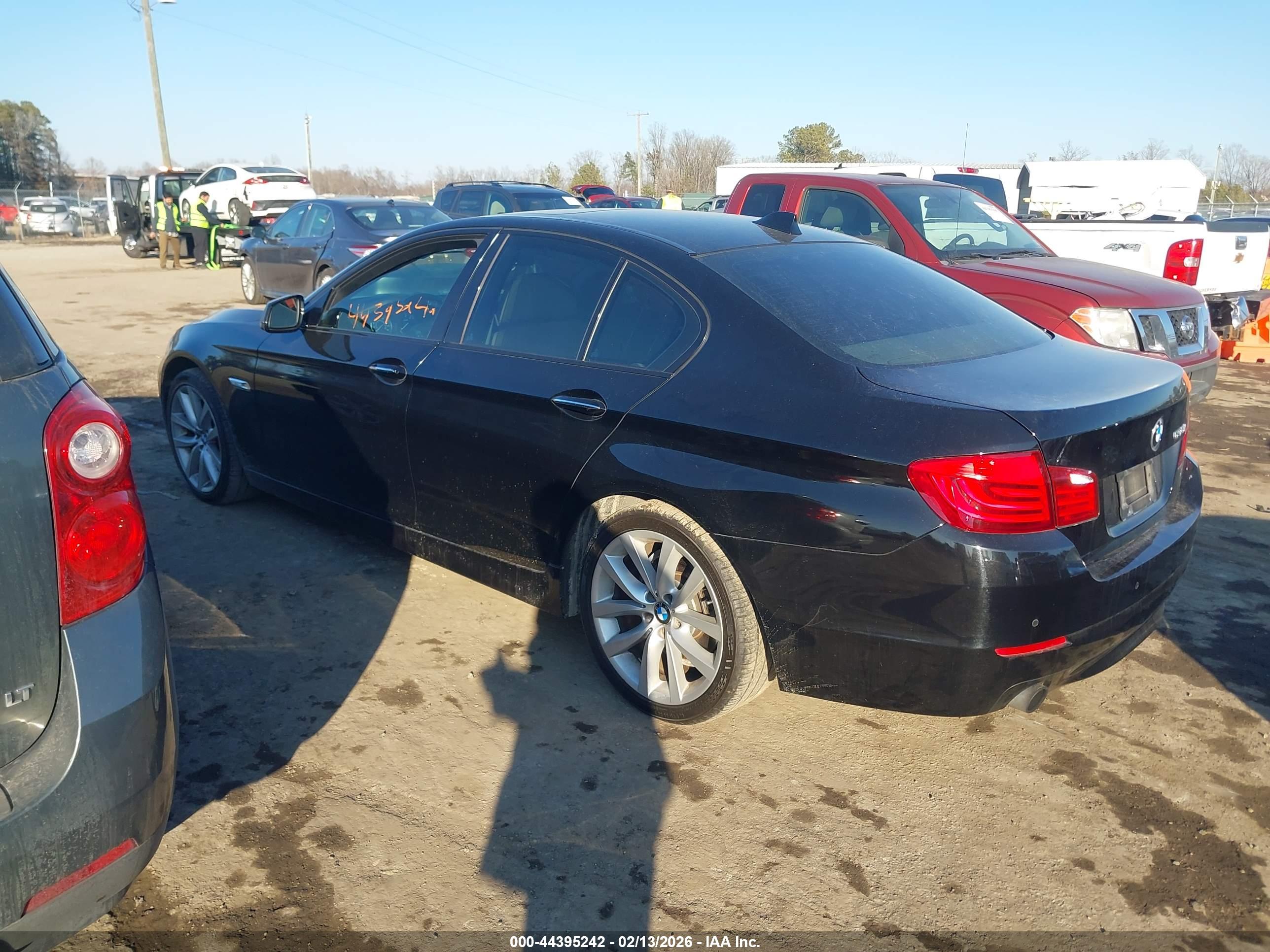 BMW 535I image 3