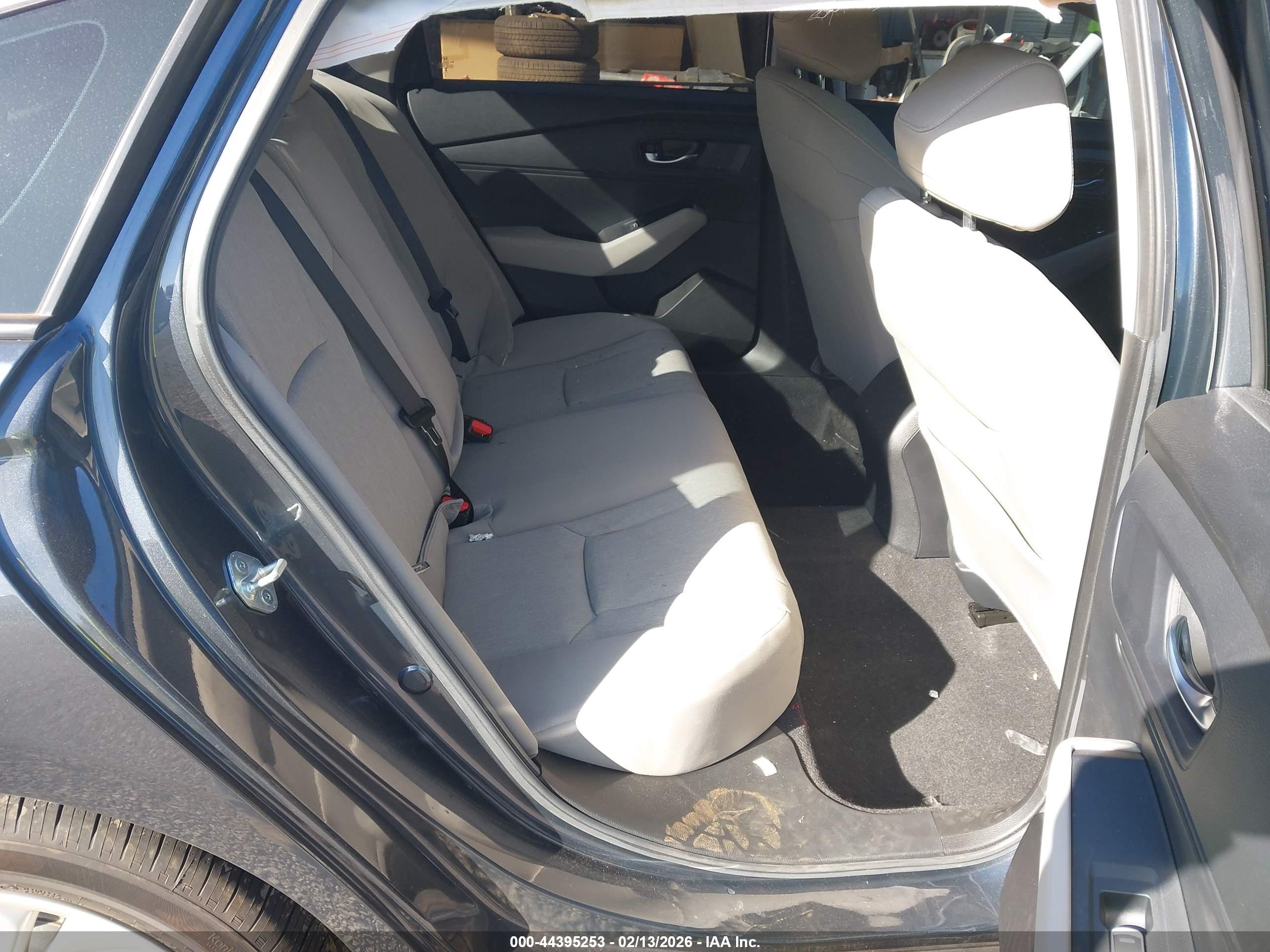 HONDA ACCORD image 8