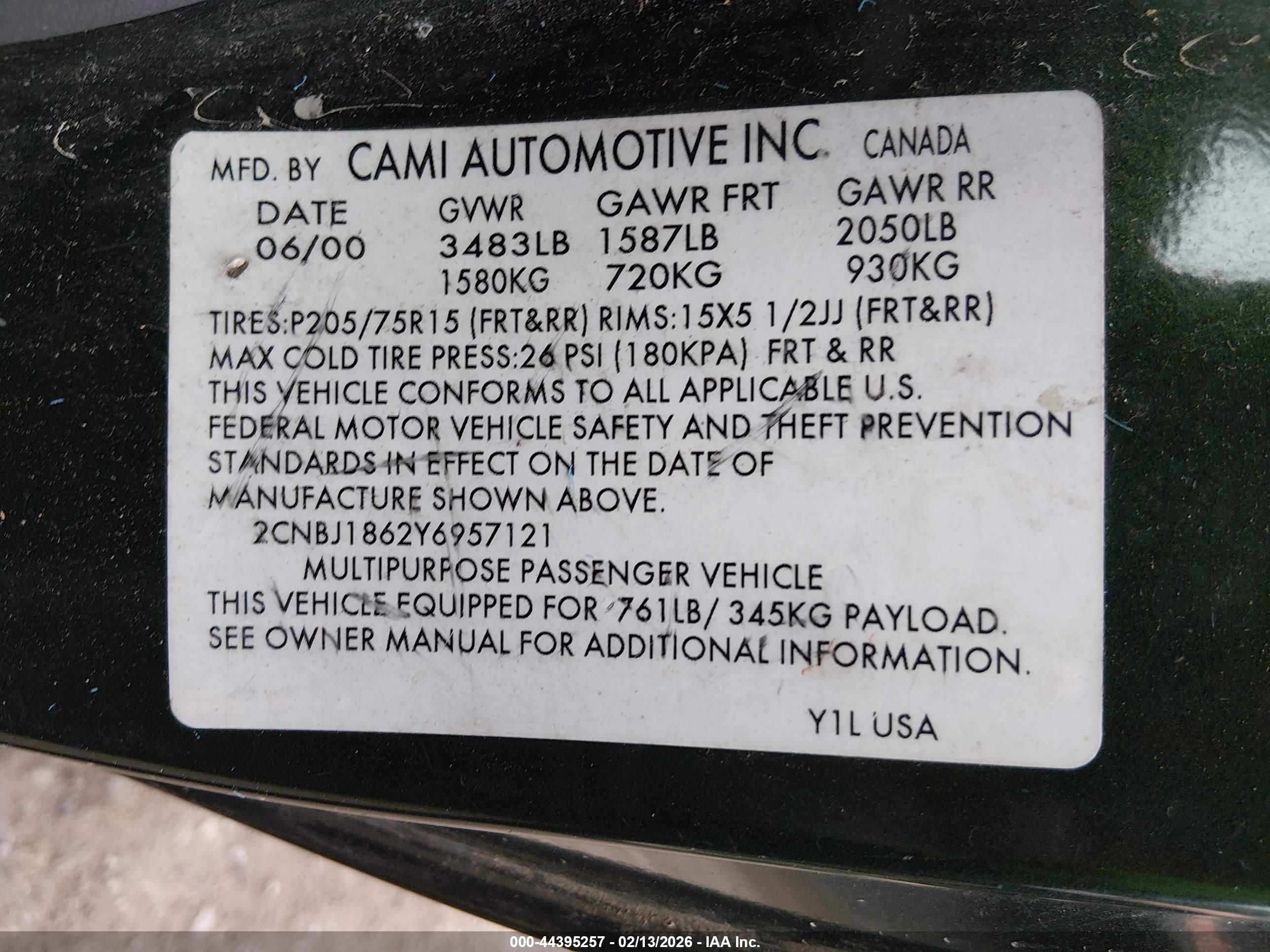CHEVROLET TRACKER image 9