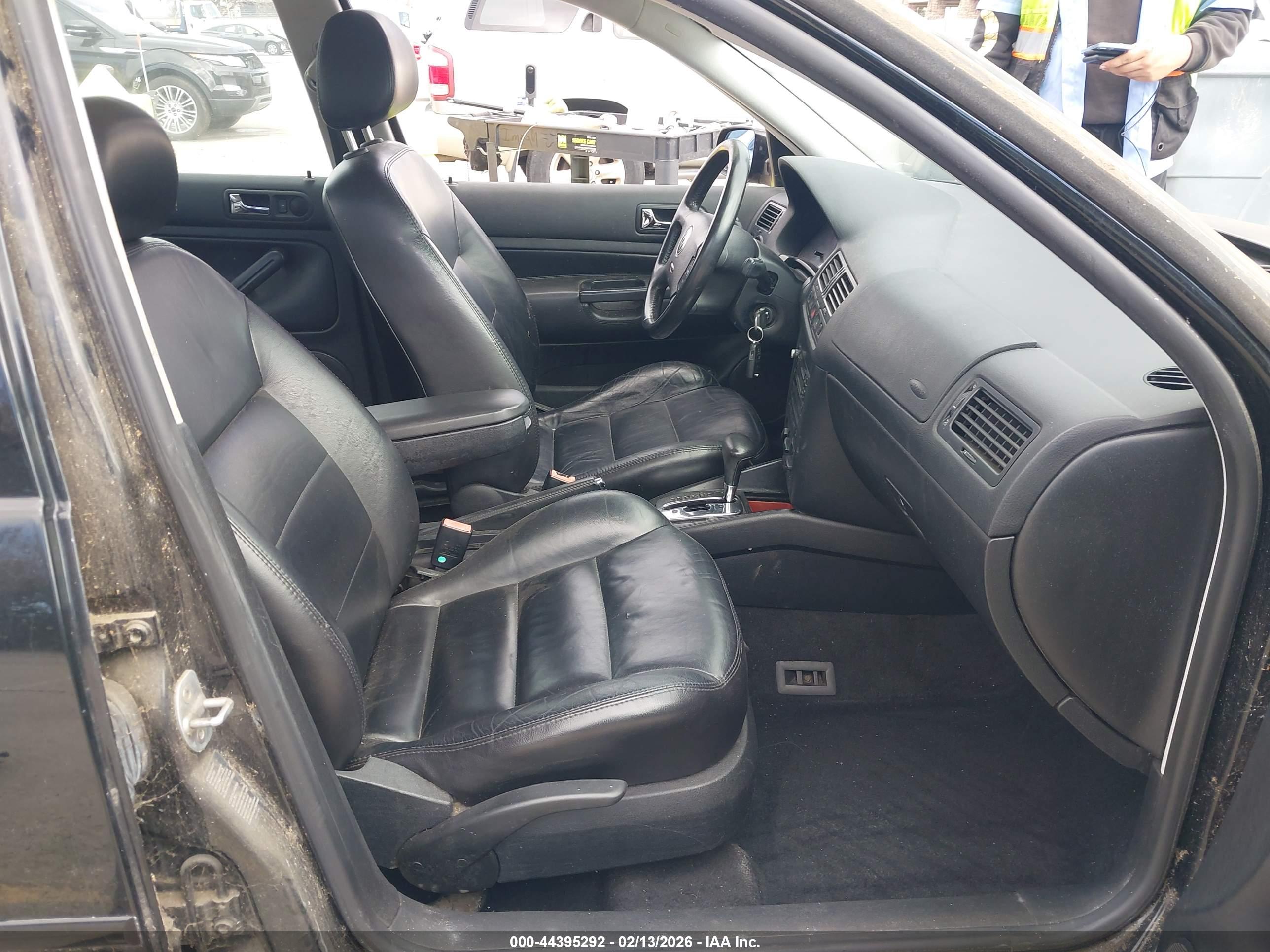 VOLKSWAGEN JETTA image 5