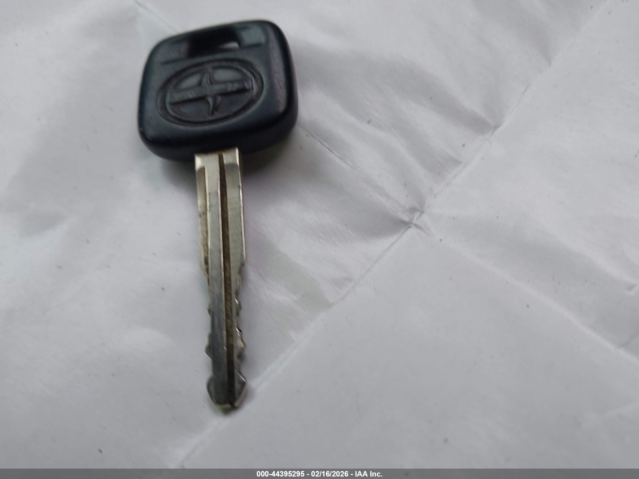 SCION XB image 11