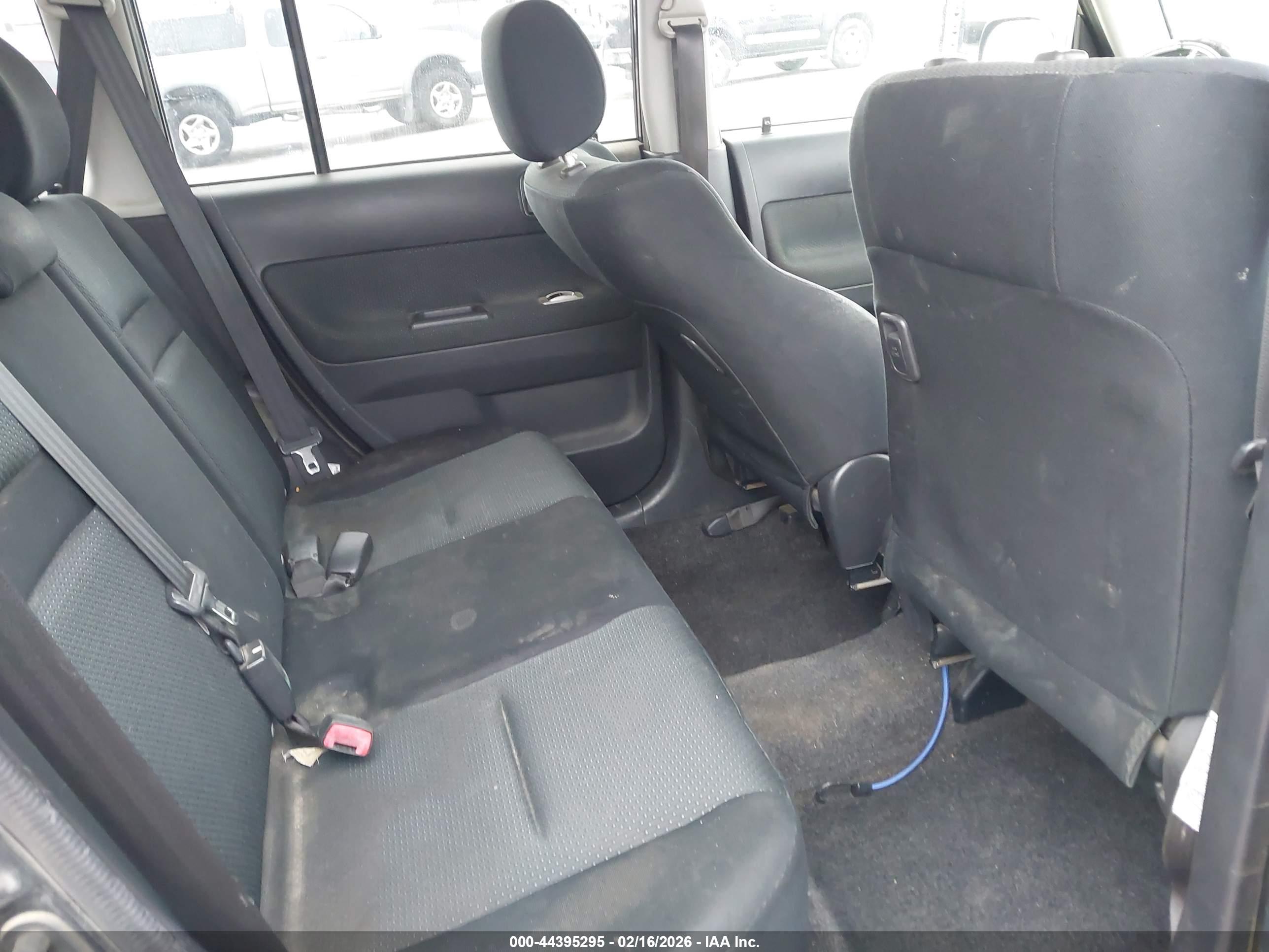 SCION XB image 8