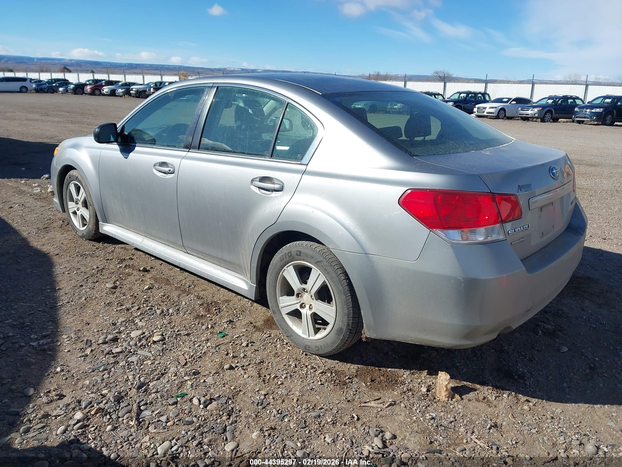 SUBARU LEGACY image 3