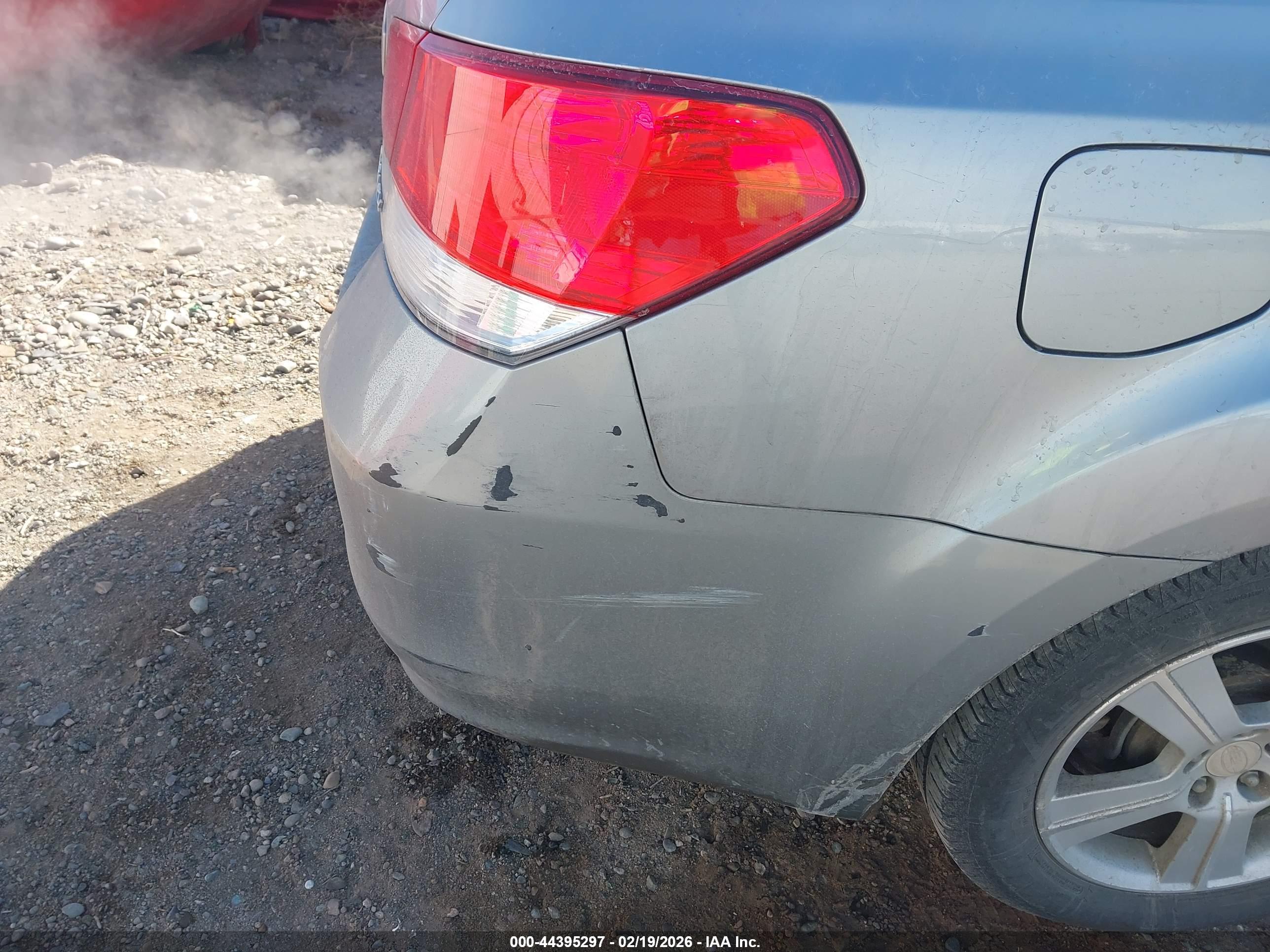 SUBARU LEGACY image 6