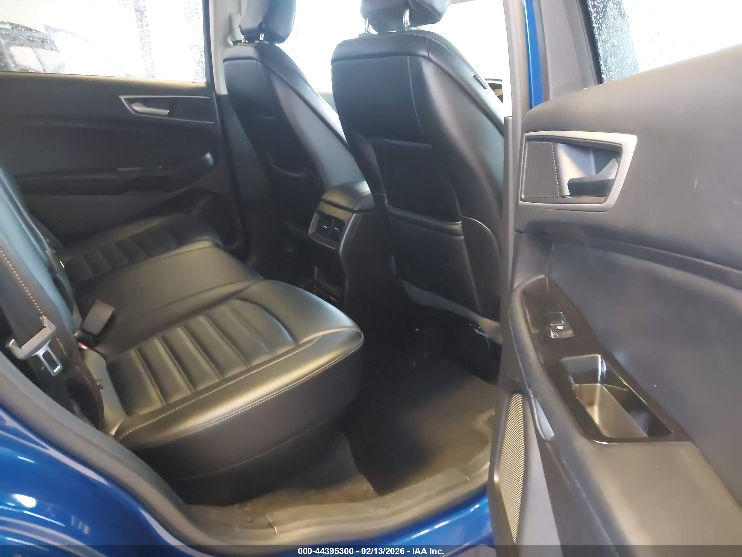 FORD EDGE image 8