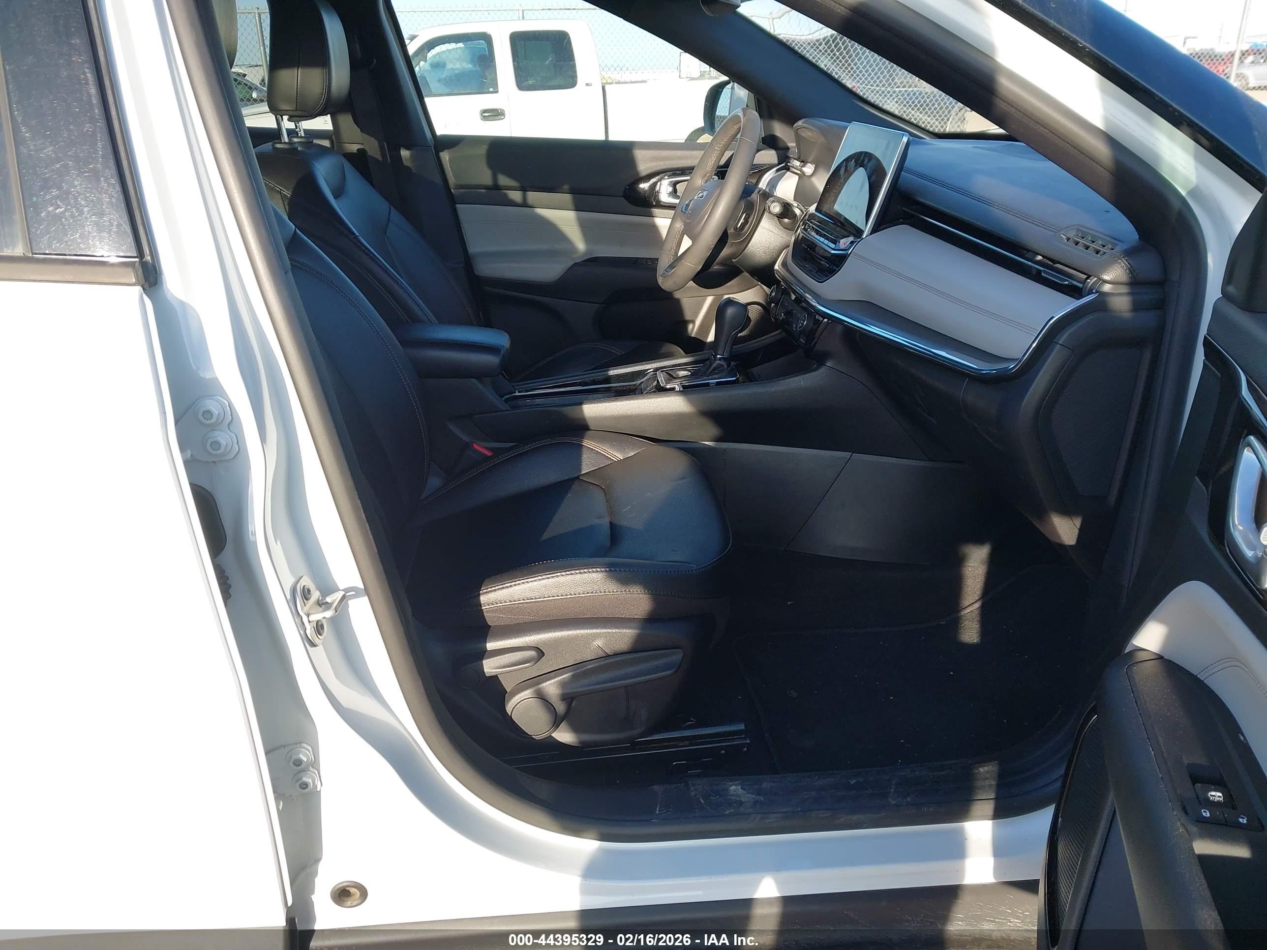 JEEP COMPASS image 5