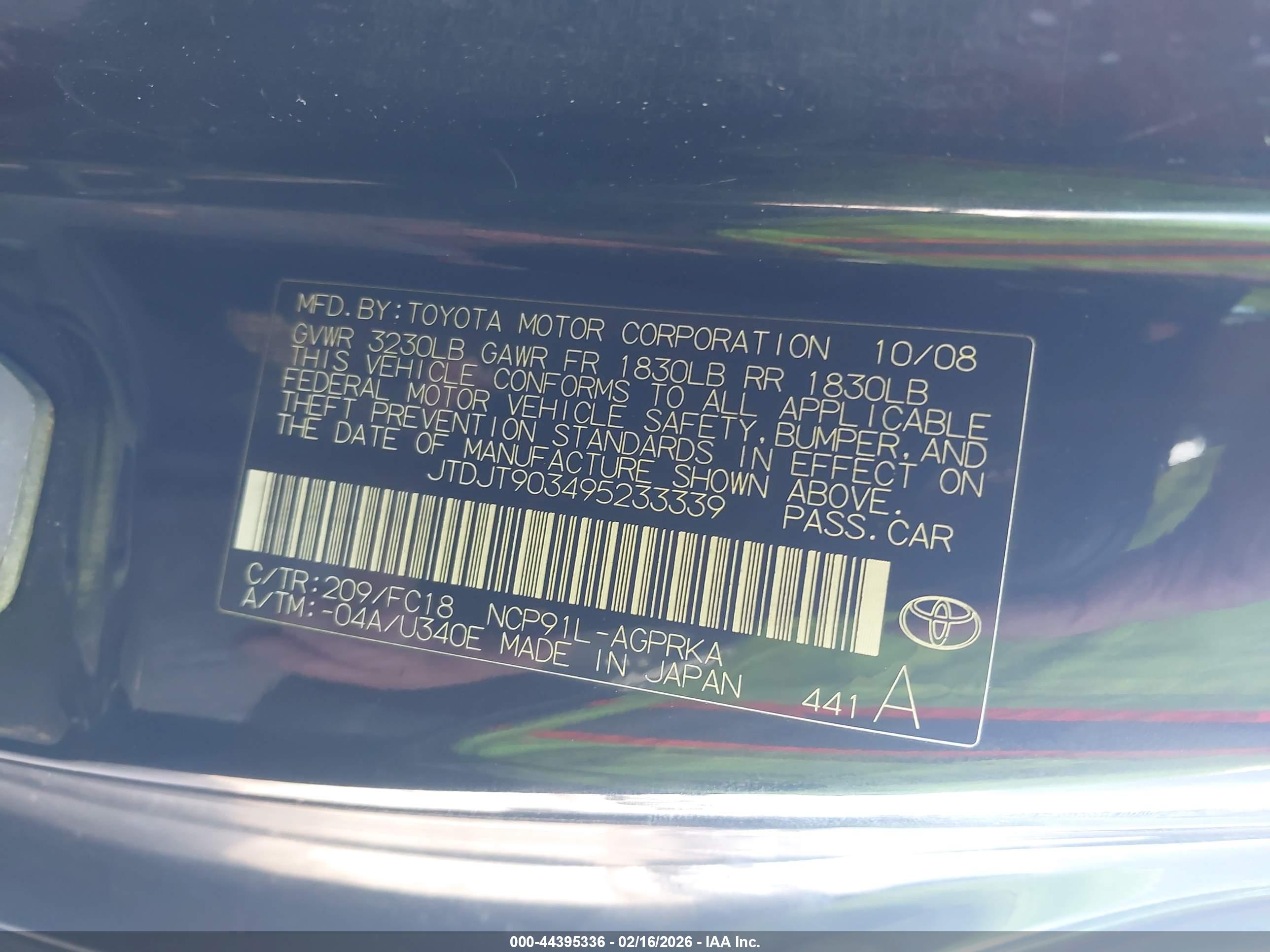 TOYOTA YARIS image 9