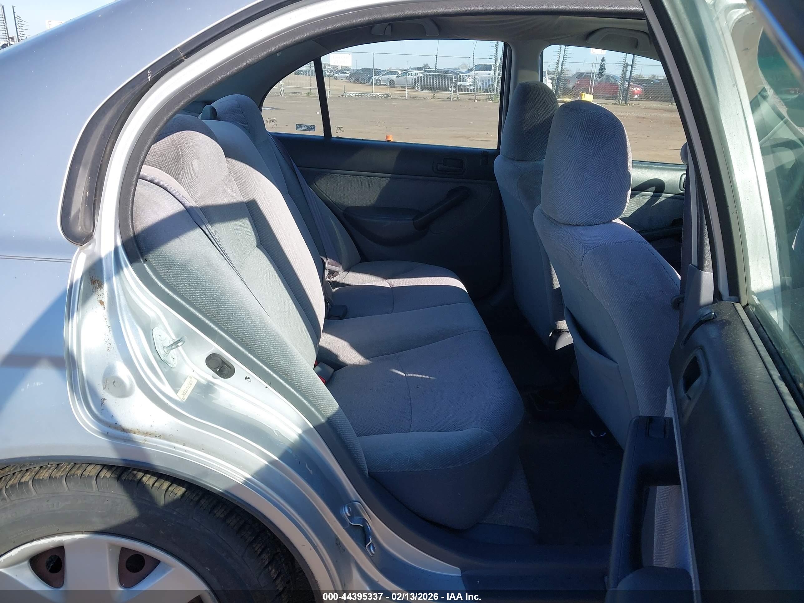 HONDA CIVIC image 8