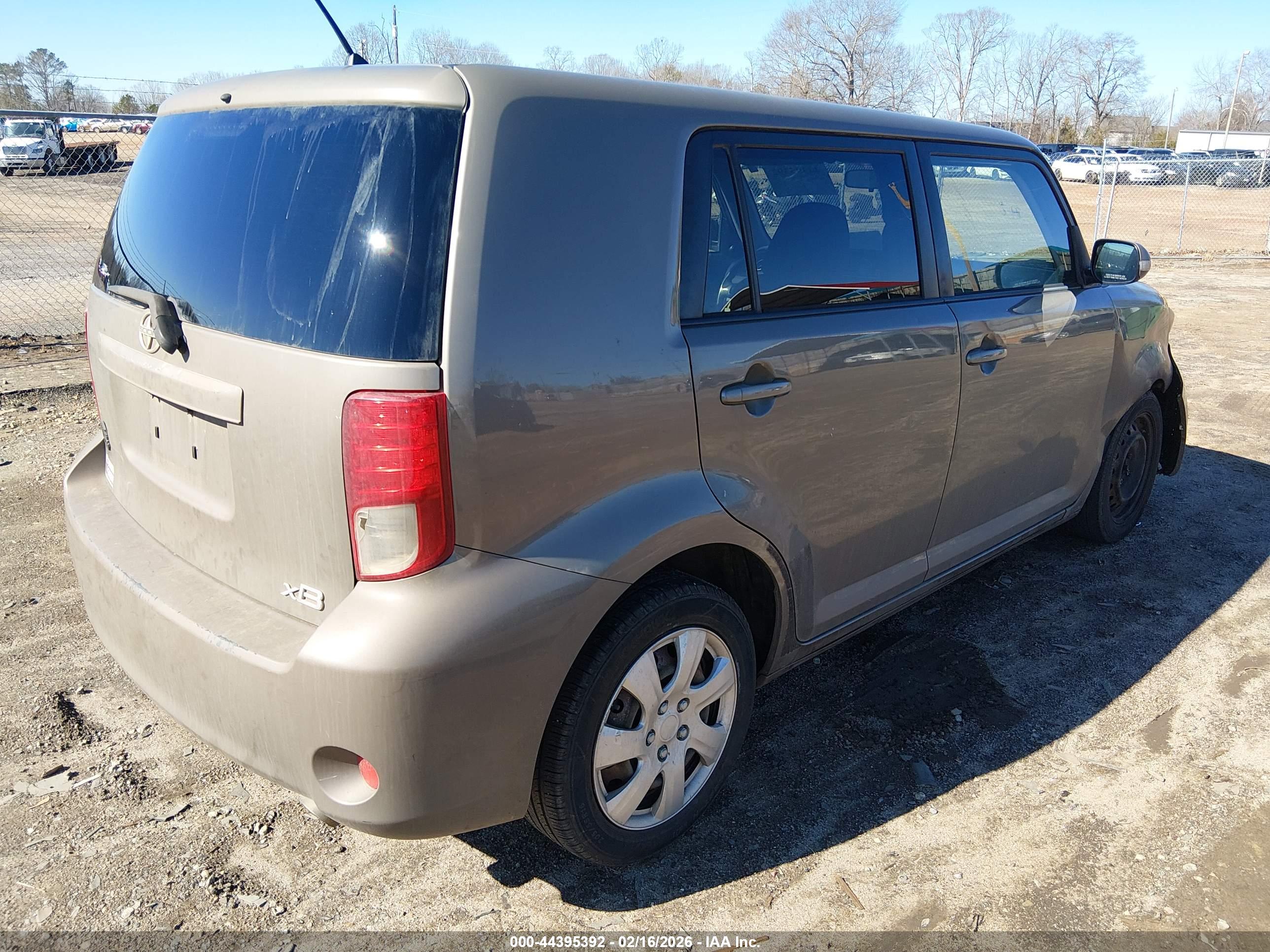 SCION XB image 4
