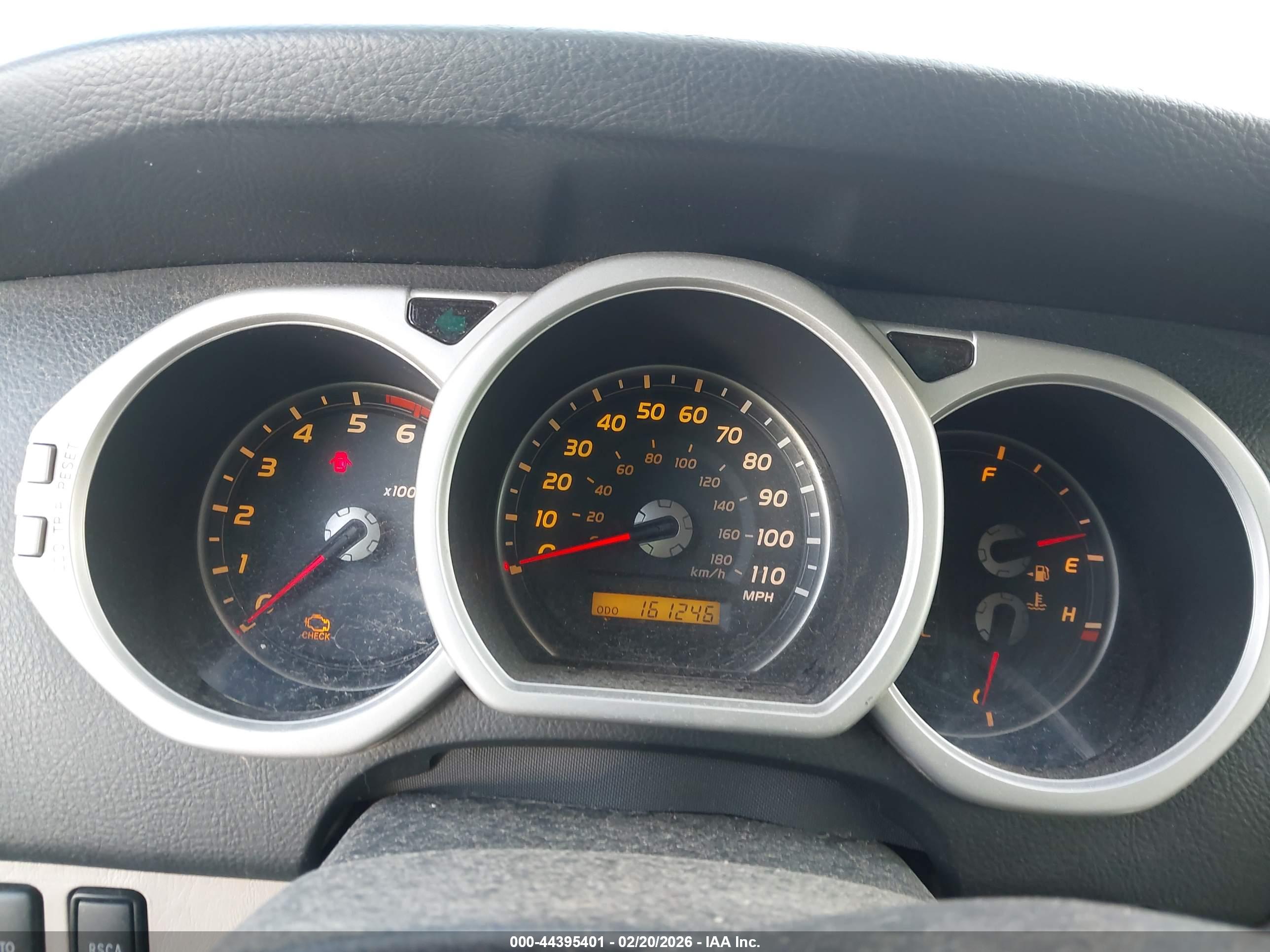 TOYOTA 4RUNNER image 7