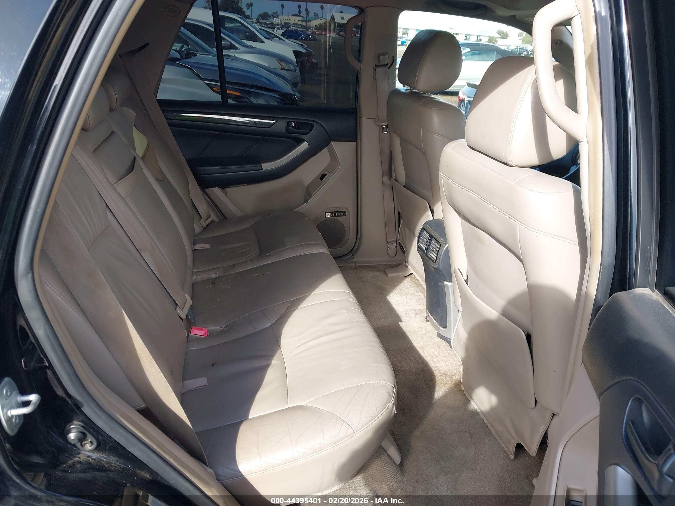 TOYOTA 4RUNNER image 8