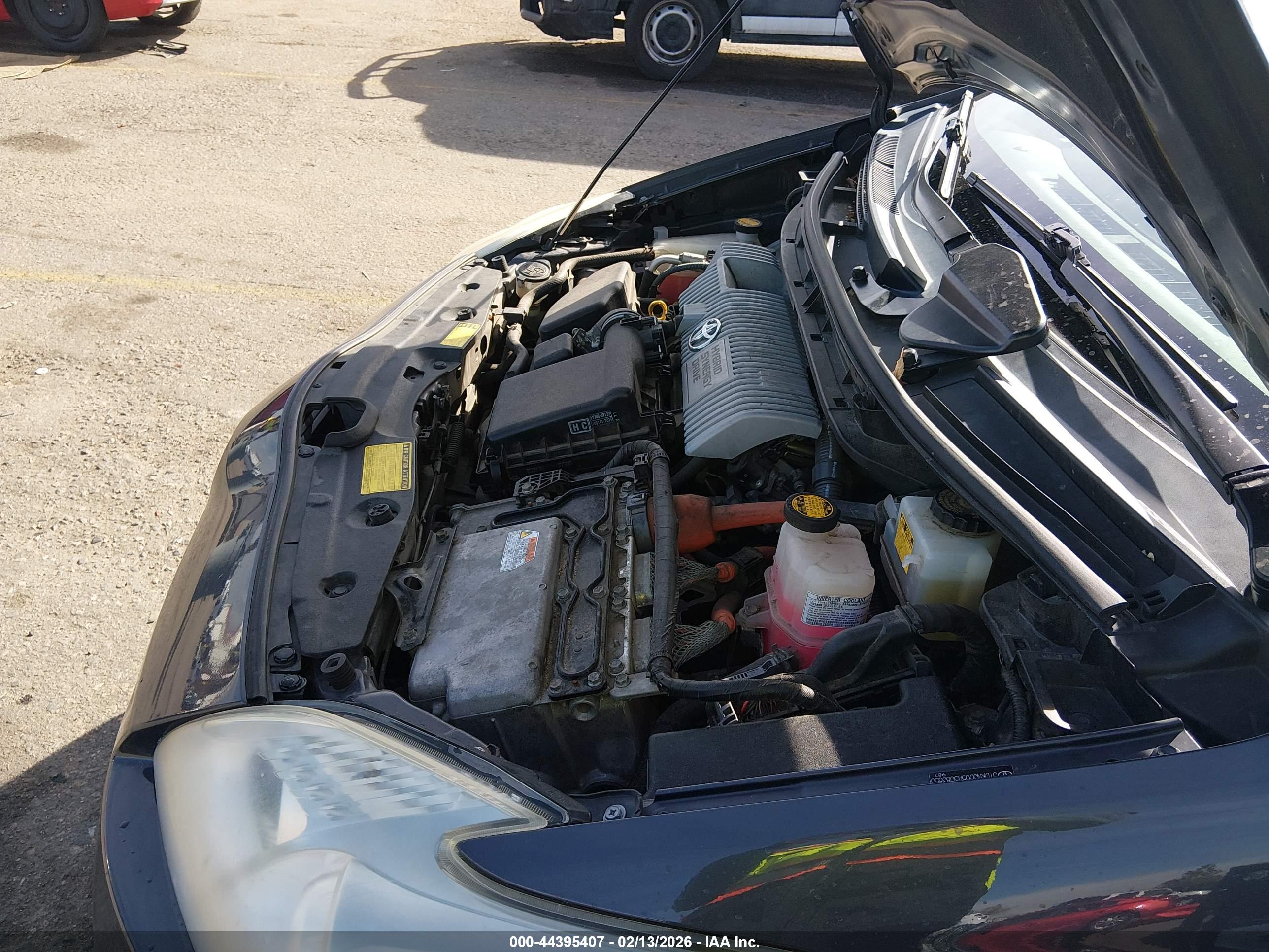 TOYOTA PRIUS image 10