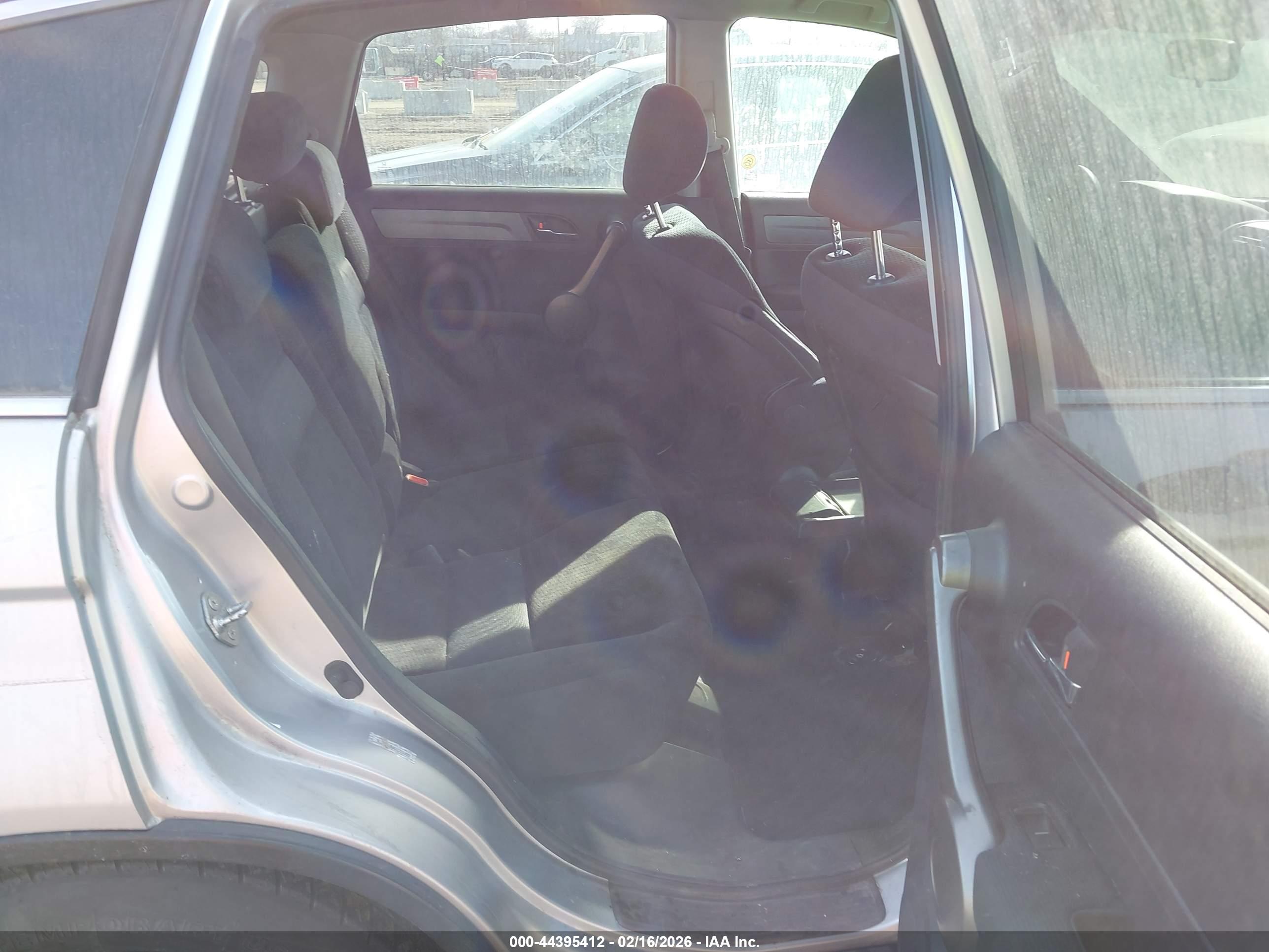 HONDA CR-V image 8